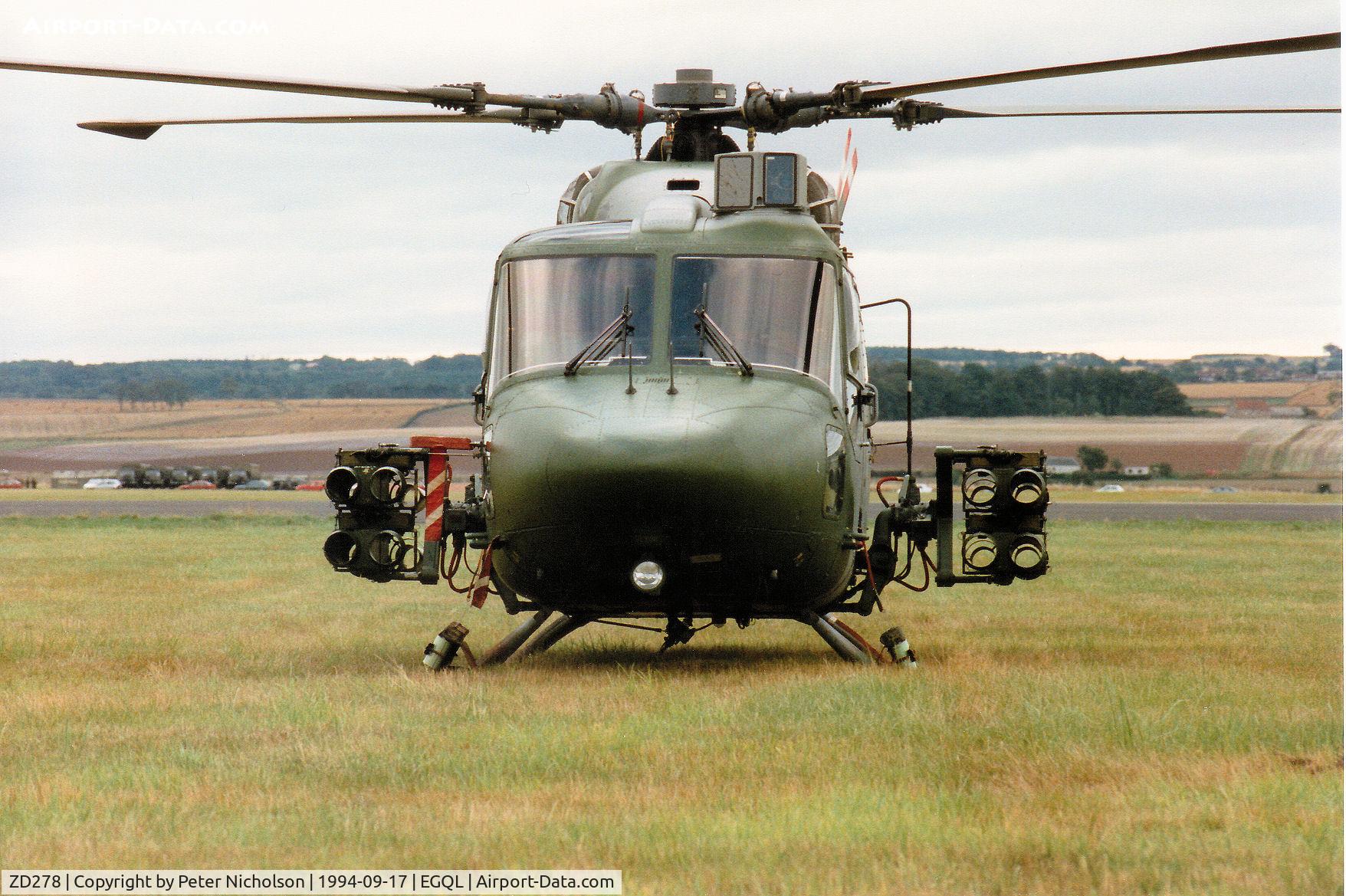 ZD278, 1983 Westland Lynx AH.7 C/N 294, Another view of the Lynx AH.7 of the Blue Eagles aerobatic display team of the Army Air Corps at the 1994 RAF Leuchars Airshow.