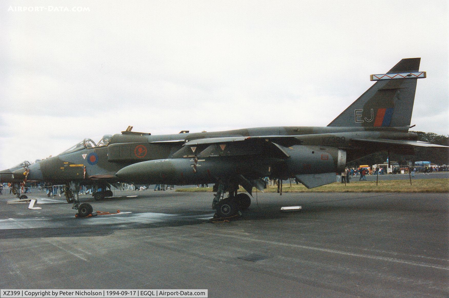 XZ399, 1977 Sepecat Jaguar GR.1A C/N S.164, Jaguar GR.1A of 6 Squadron based at RAF Coltishall on display at the 1994 RAF Leuchars Airshow.
