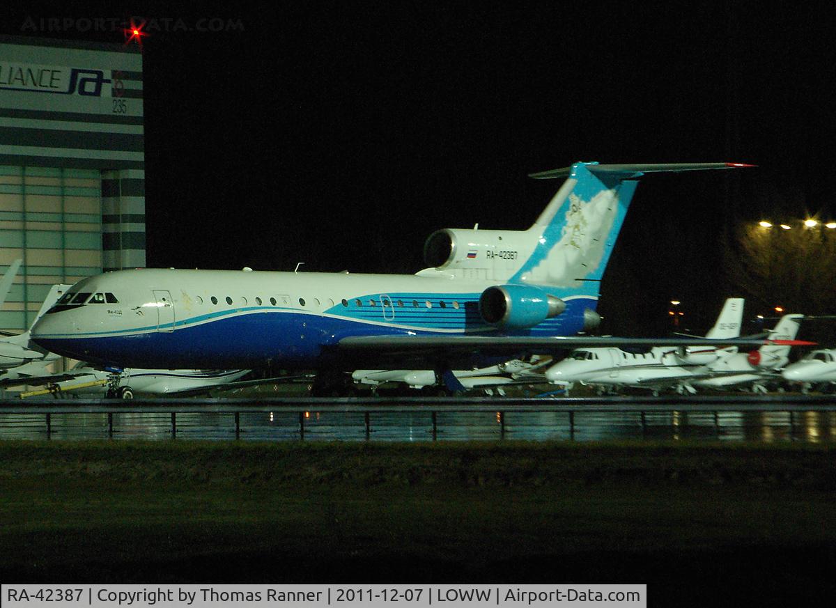 RA-42387, Yakovlev Yak-42D C/N 4520424016436, Yak Air Service Yak-42