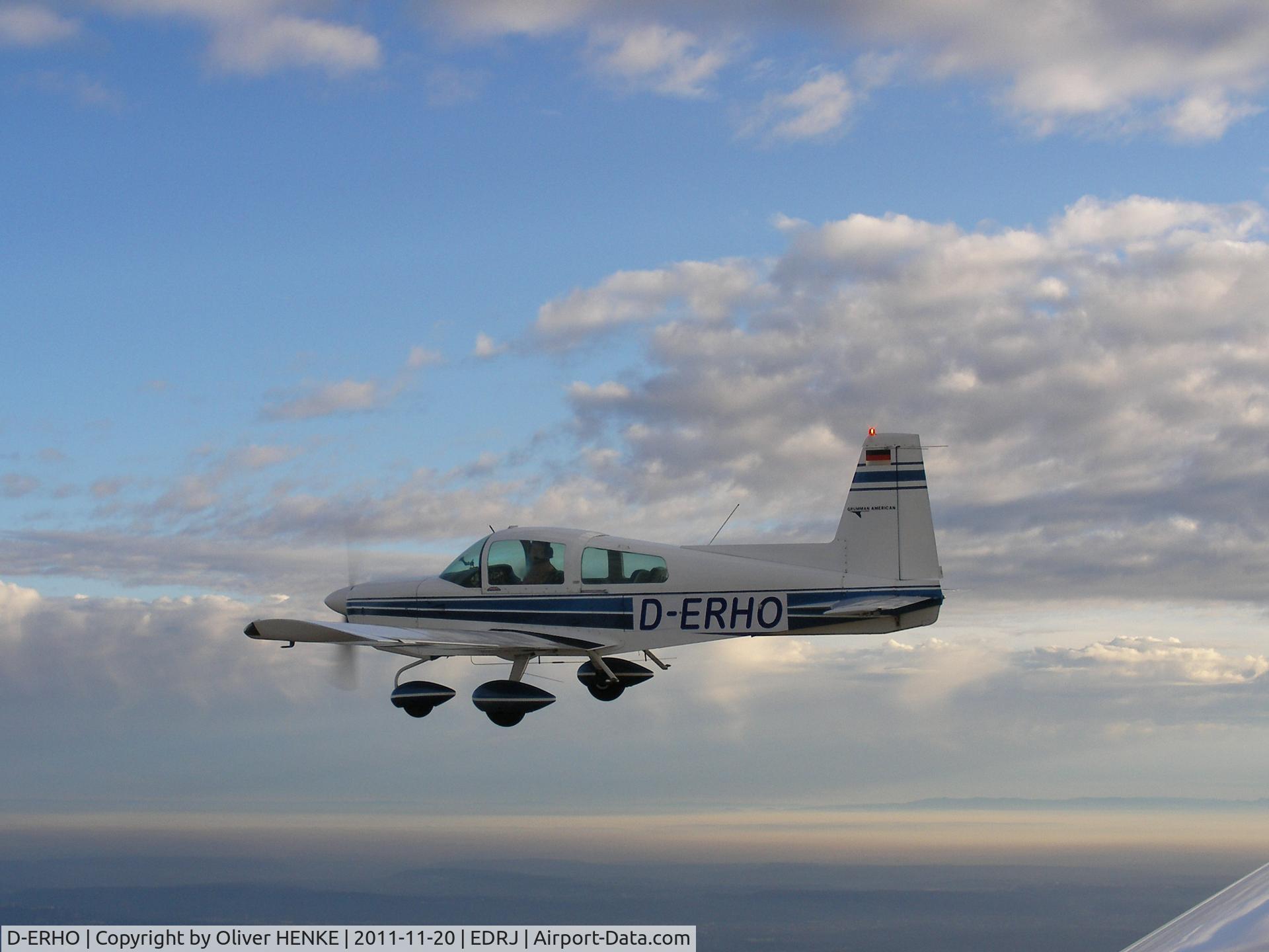 D-ERHO, 1974 Grumman American AA-5 Traveler C/N AA5-0507, Picture is made in Saarbrucken area (Germany) at 4000ft MSL at a sunny winterevening (short before SS).