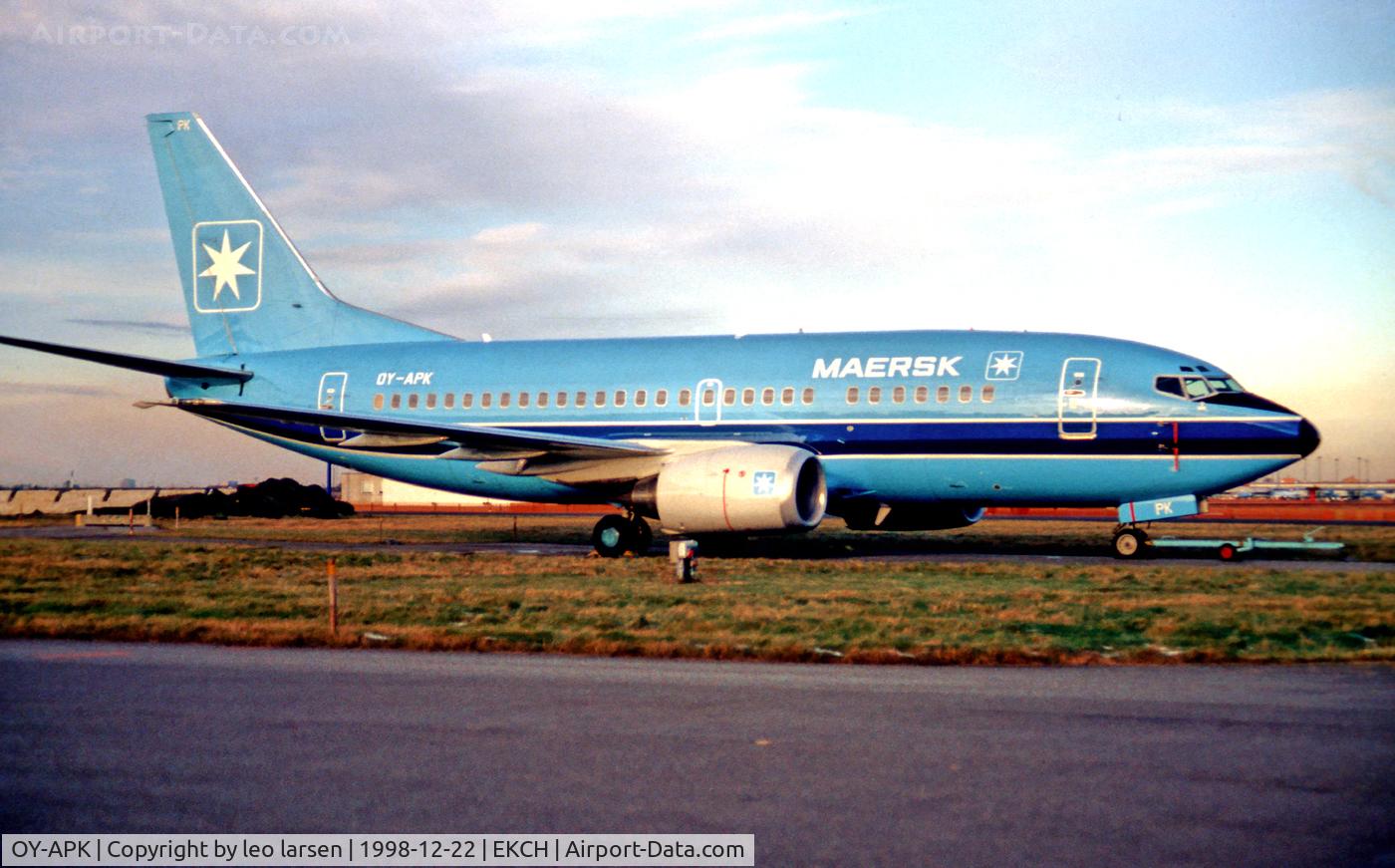 OY-APK, 1997 Boeing 737-5L9 C/N 28995, Copenhagen Kastrup 22.12.98
