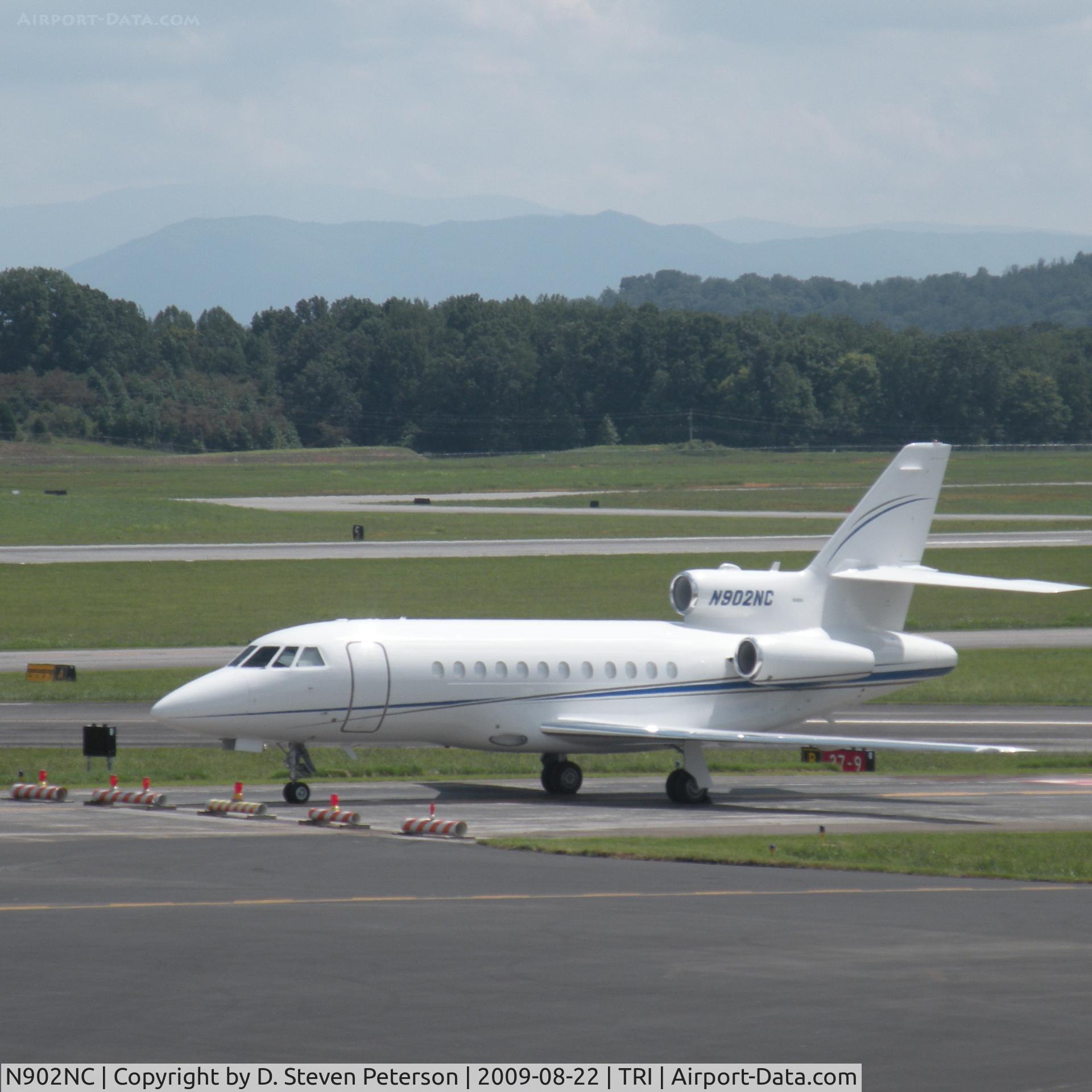 N902NC, 1994 Dassault Falcon 900B C/N 97, Bristol Raceday 2009
