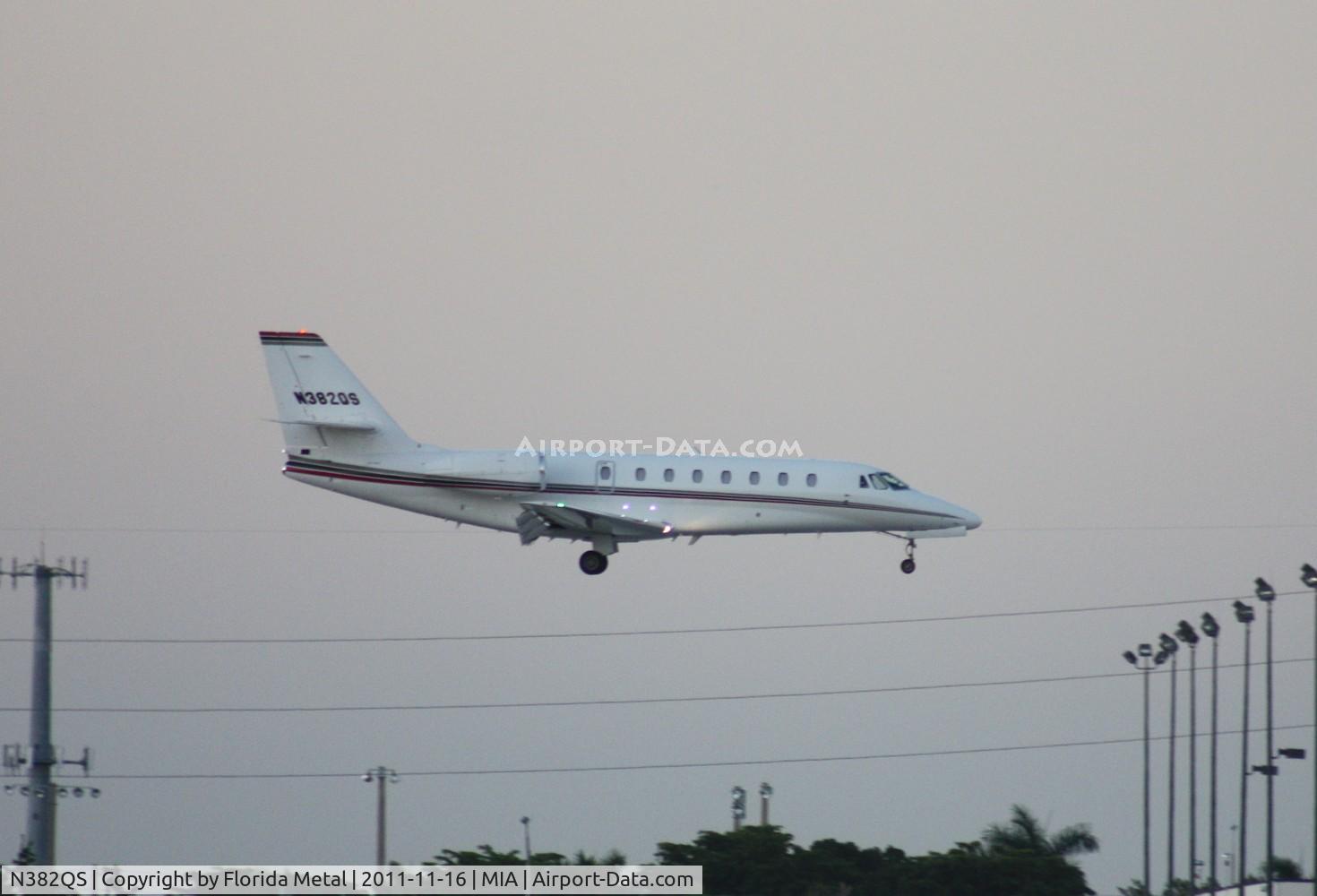 N382QS, 2008 Cessna 680 Citation Sovereign C/N 680-0245, Net Jets C680 landing in the dark