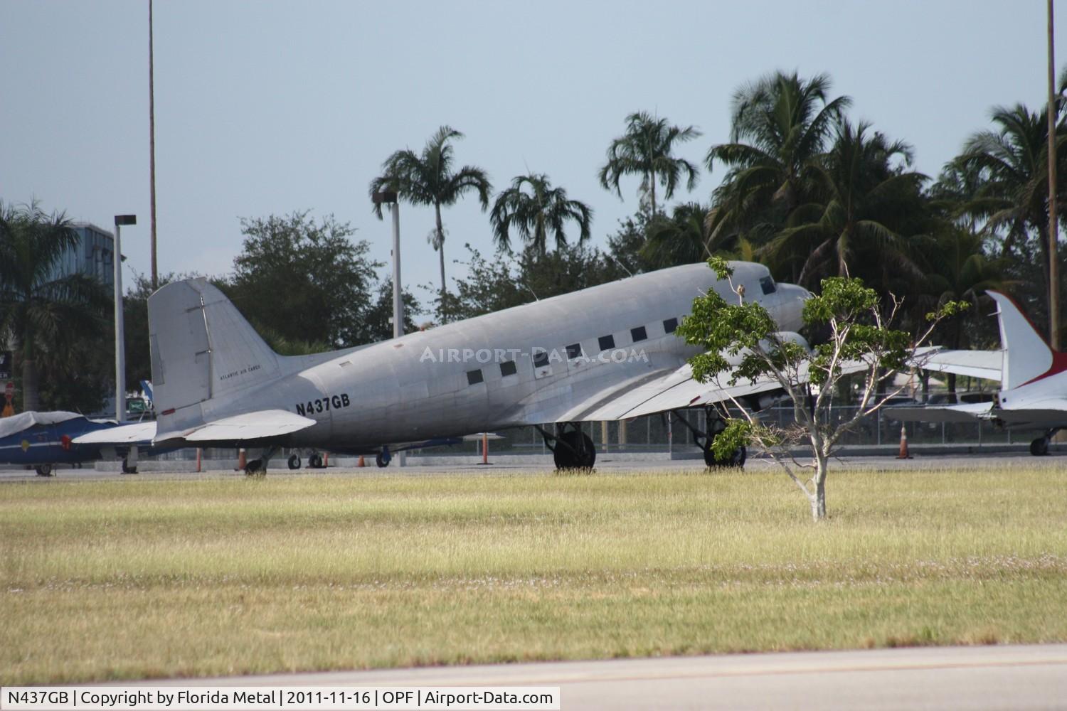 N437GB, 1944 Douglas DC3C-S1C3G (C-47A) C/N 19999, Atlantic Air Cargo DC-3