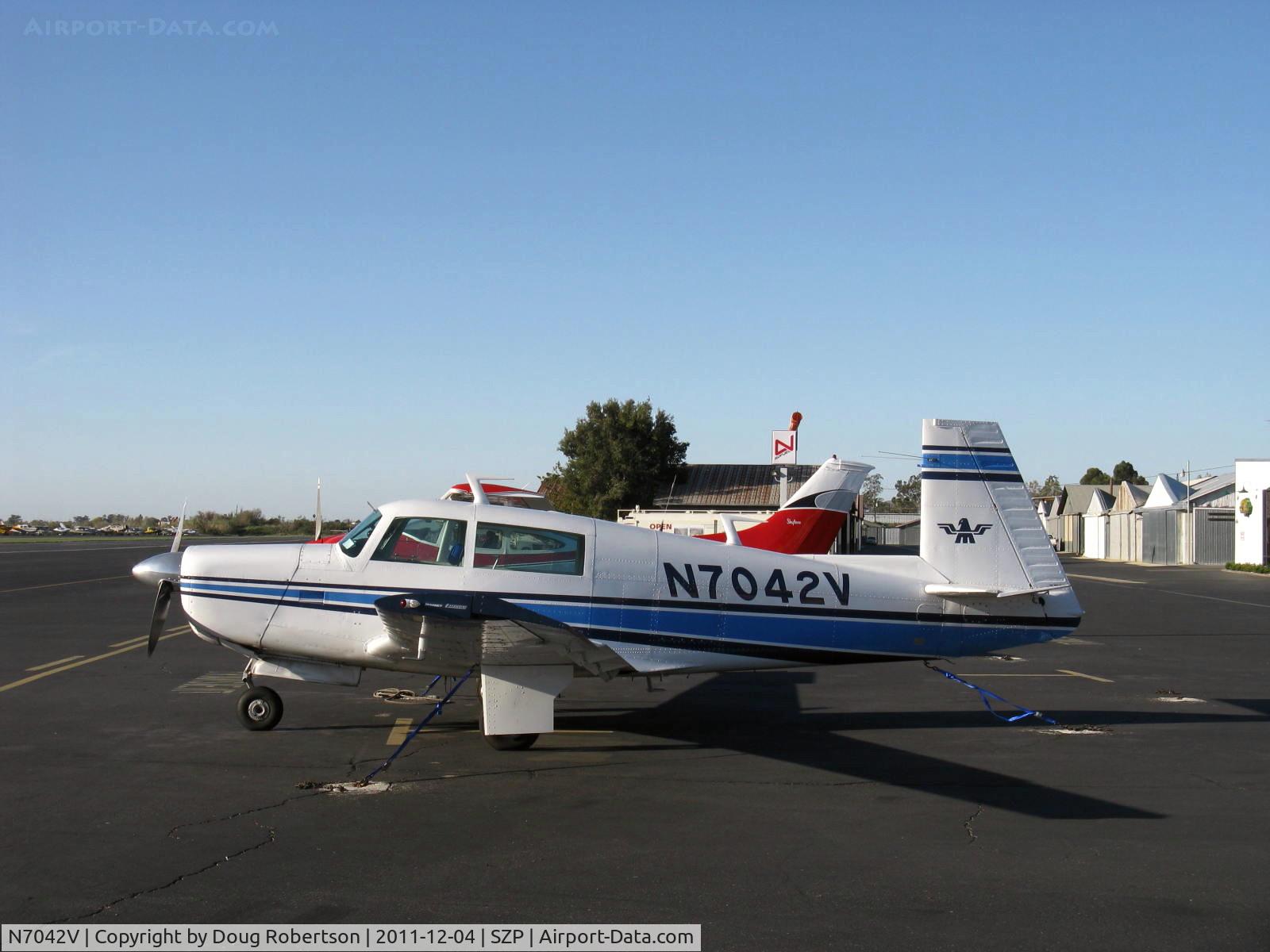 N7042V, 1976 Mooney M20F Executive C/N 22-1389, 1976 Mooney M20F EXECUTIVE, Lycoming IO-360-A&C 200 Hp