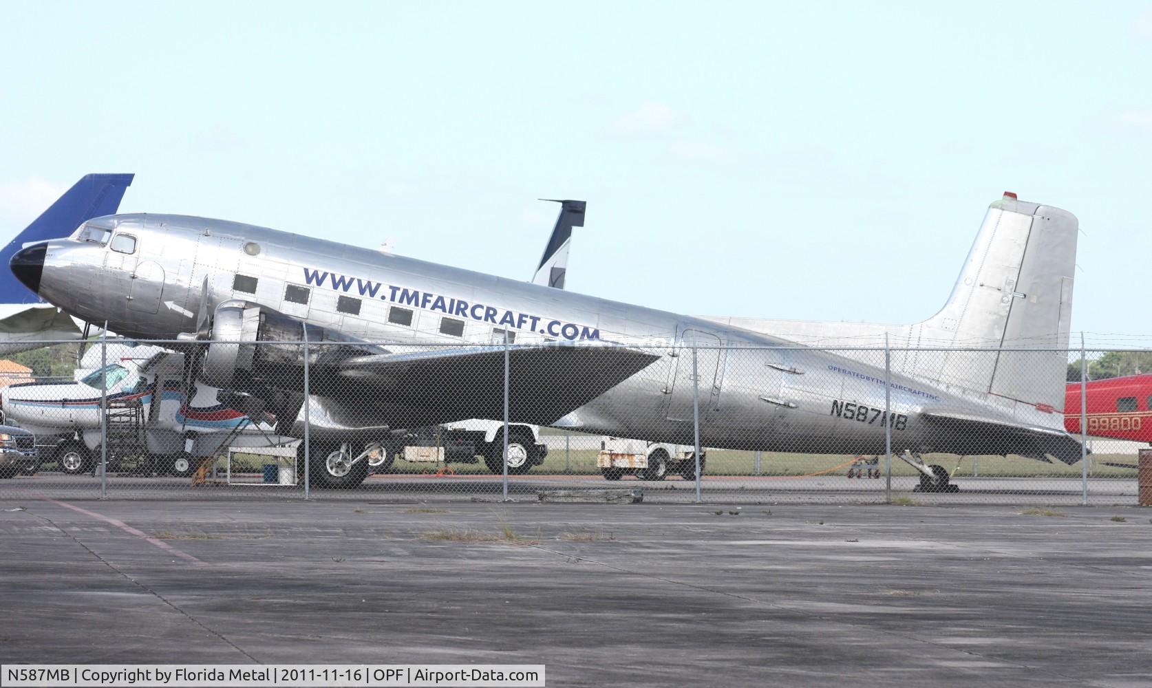 N587MB, 1951 Douglas DC-3S/R4D-8 (C-117D Skytrain) C/N 43312, Said to be a DC-3S or R4D-8 on here, but other places referring to this as a C-117D