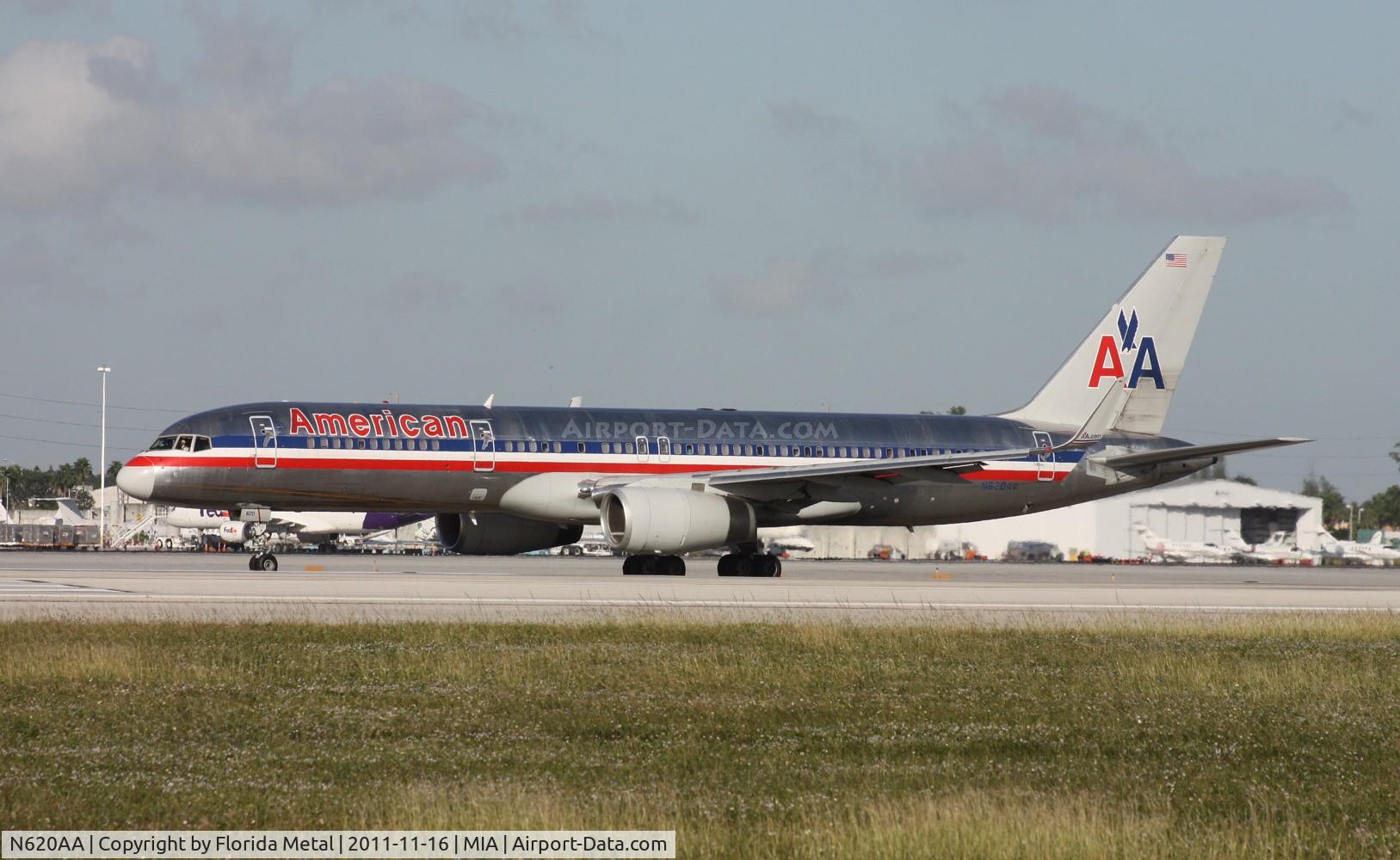 N620AA, 1990 Boeing 757-223 C/N 24578, American 757