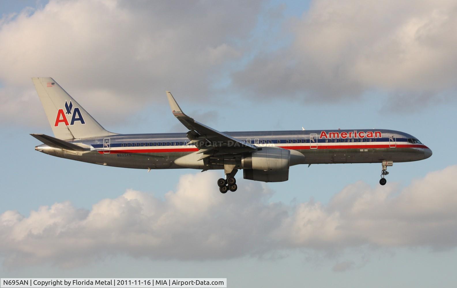 N695AN, 1994 Boeing 757-223 C/N 26975, American 757