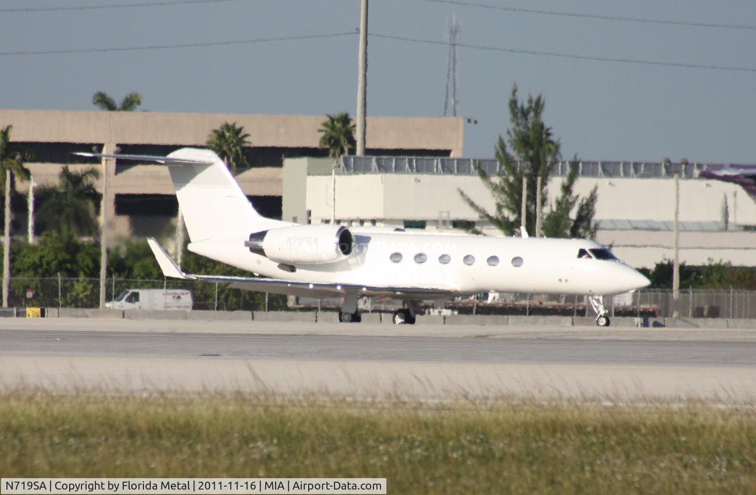N719SA, 1990 Gulfstream Aerospace G-IV C/N 1155, Gulfstream IV