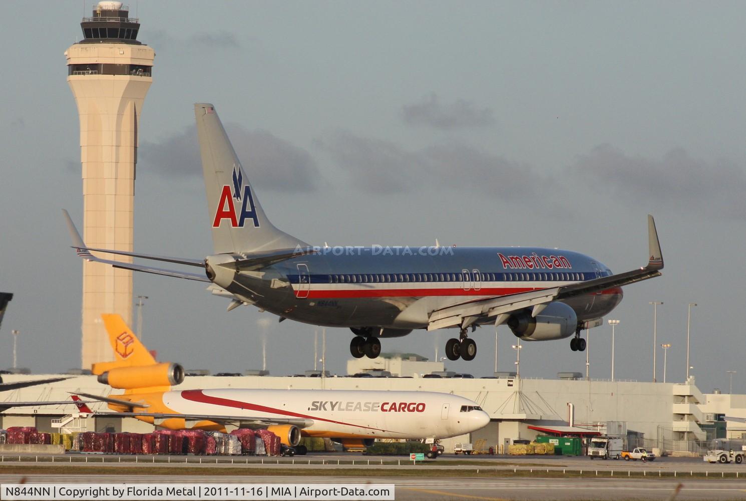 N844NN, 2010 Boeing 737-823 C/N 33212, American 737