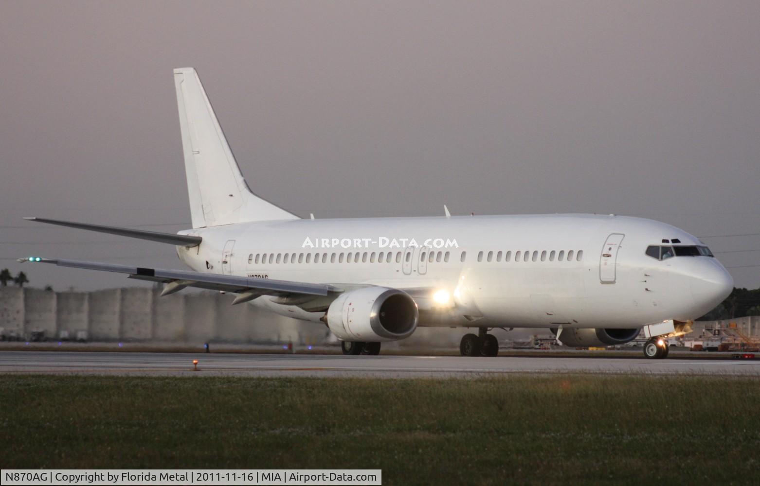 N870AG, 1988 Boeing 737-4Y0 C/N 23870, Sky King 737 taking off to Havana Cuba in the dark