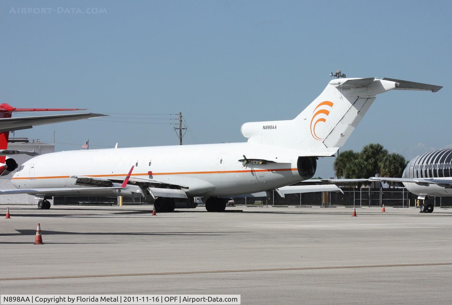 N898AA, 1980 Boeing 727-223 C/N 22014, Capital Cargo 727