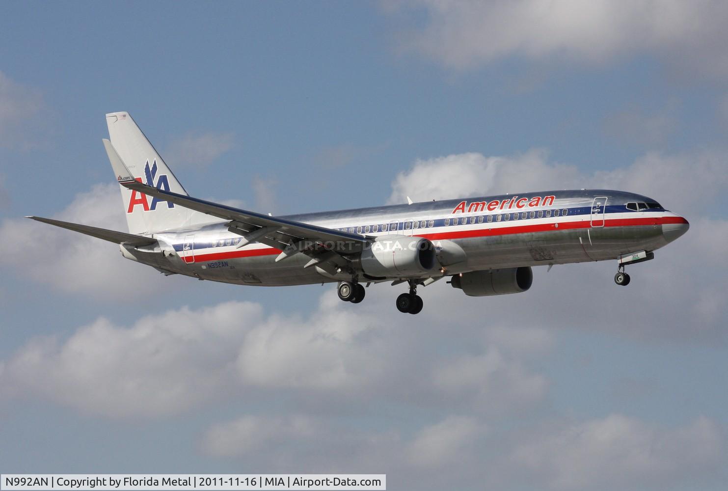 N992AN, 2009 Boeing 737-823 C/N 31071, American 737