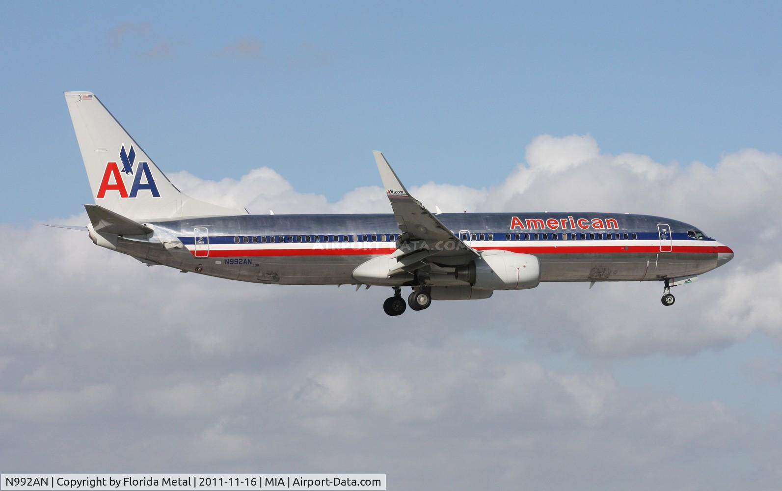 N992AN, 2009 Boeing 737-823 C/N 31071, American 737