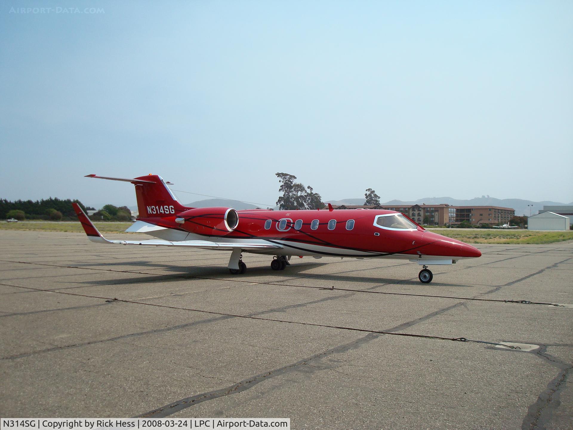 N314SG, 1997 Learjet Inc 31A C/N 133, Great looking Lear