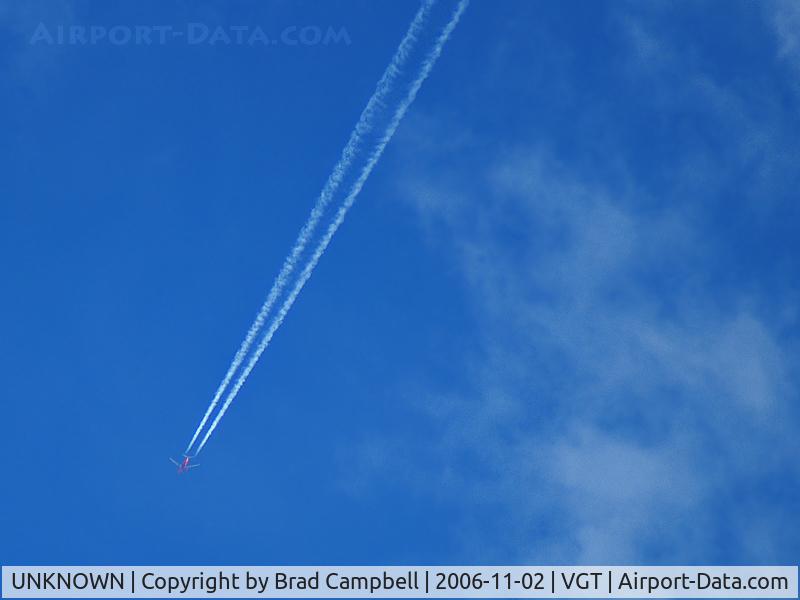 UNKNOWN, Contrails Various C/N Unknown, Contrails high over KVGT