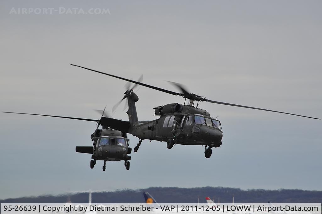 95-26639, Sikorsky UH-60L Black Hawk C/N 70-2164, United States Army Sikorsky UH60 Black Hawk