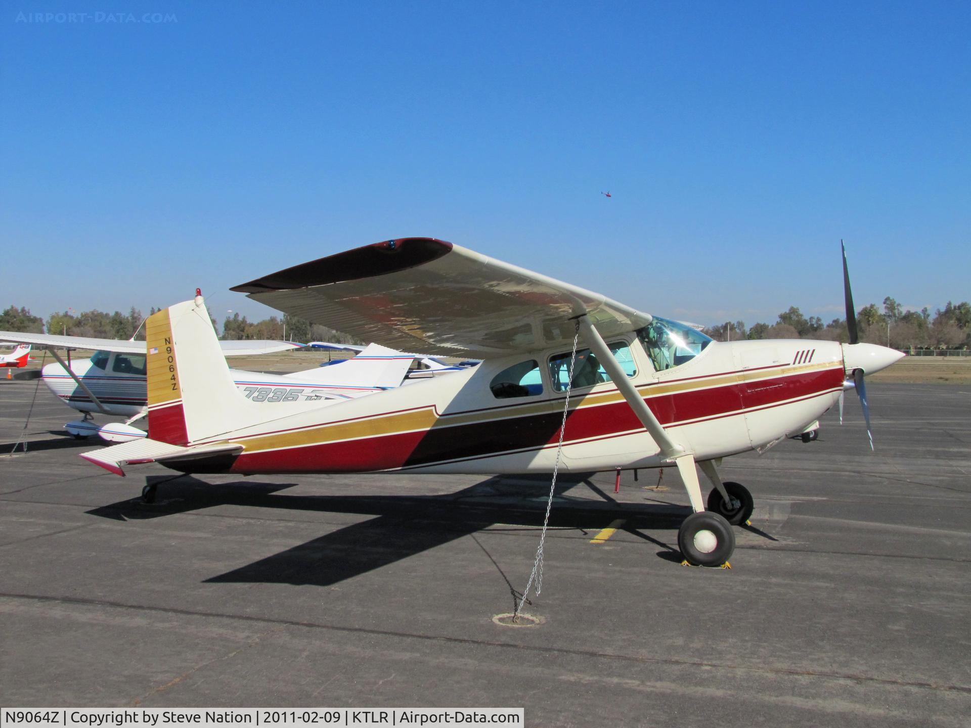 N9064Z, Cessna 180 C/N 32275, Riverside, CA based 1960 Cessna 180 photographed @ Tulare, CA