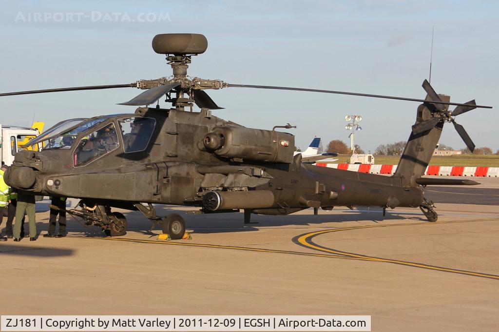 ZJ181, Westland Apache AH.1 C/N DU016/WAH016, Sat on stand at Skydrift.