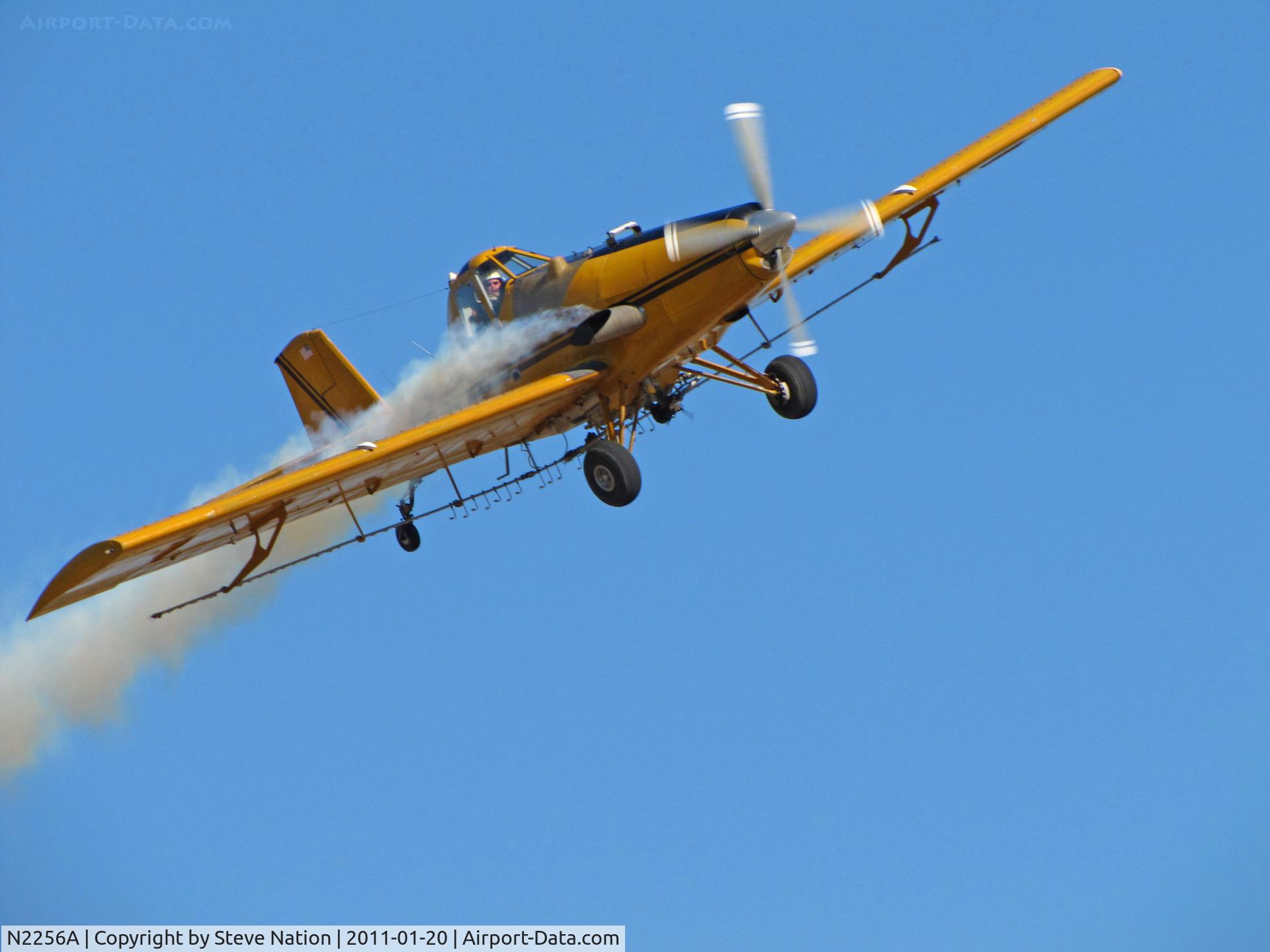 N2256A, 1997 Ayres S2R-G10 Thrush C/N G10-135, Twin Cities Aviation (Yuba City, CA) 1997 Ayres S2R-G10 spraying alfala along CA Hwy 20, 5 miles west of Yuba City, CA