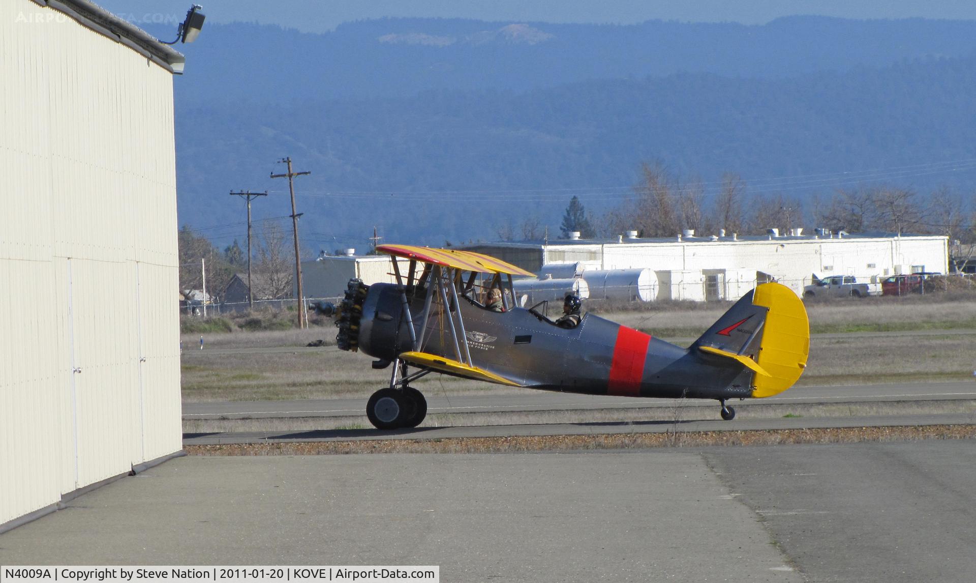 N4009A, 1941 Naval Aircraft Factory N3N-3 C/N 2733, Commemorative Air Force 1941 N3N-3 taxis @ Oroville, CA