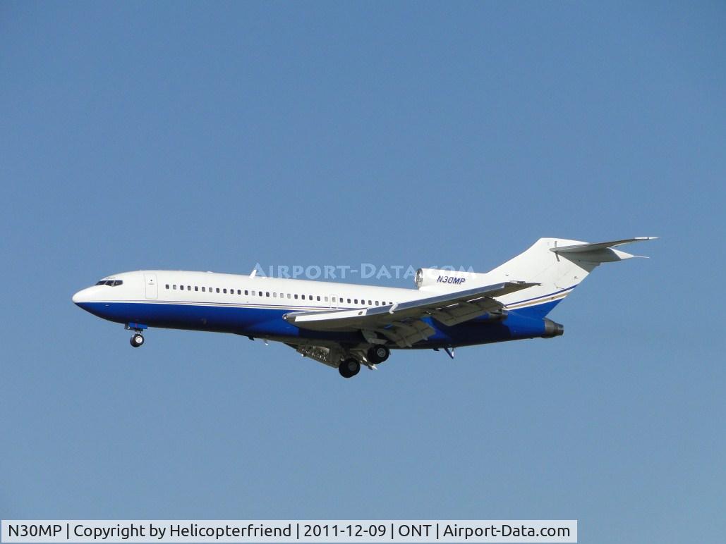 N30MP, 1966 Boeing 727-21 C/N 18998, On final for runway 26