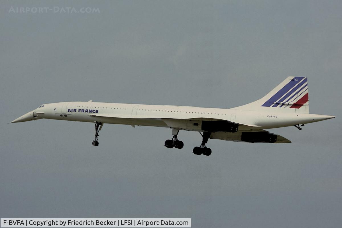 F-BVFA, 1976 Aerospatiale-BAC Concorde 101 C/N 5, on final at St. Dizier