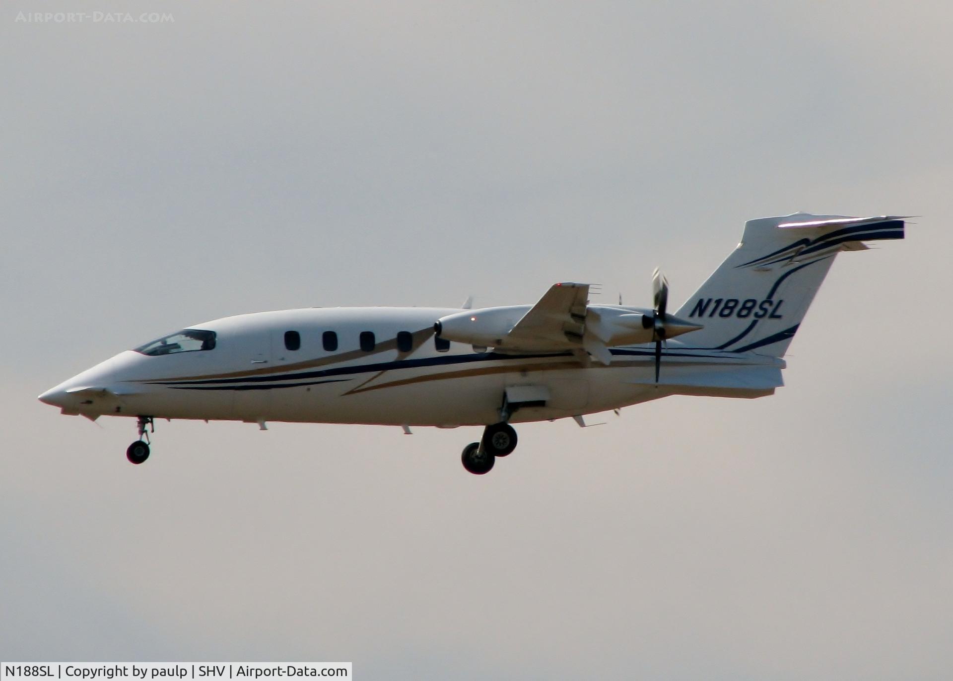 N188SL, 2008 Piaggio P-180 Avanti II C/N 1174, Landing at Shreveport Regional.