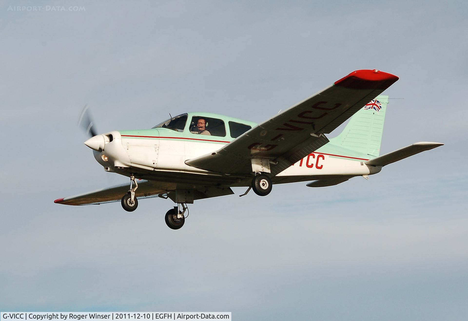 G-VICC, 1979 Piper PA-28-161 Cherokee Warrior II C/N 28-7916317, Piper Cherokee Warrior II on finals to Runway 28. Operated by Freedom Aviation.