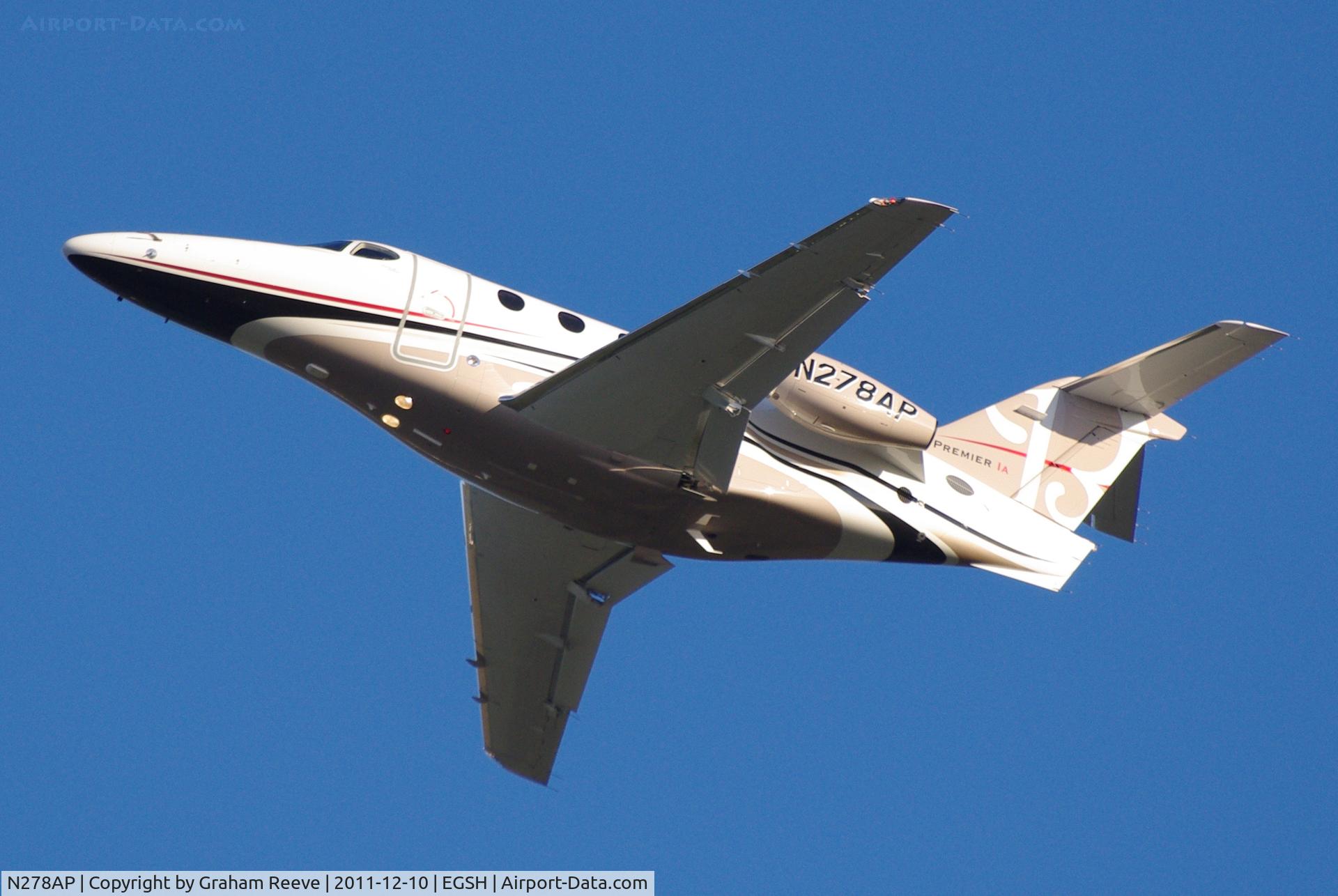 N278AP, 2010 Hawker Beechcraft 390 Premier 1 C/N RB-278, Departing from Norwich.