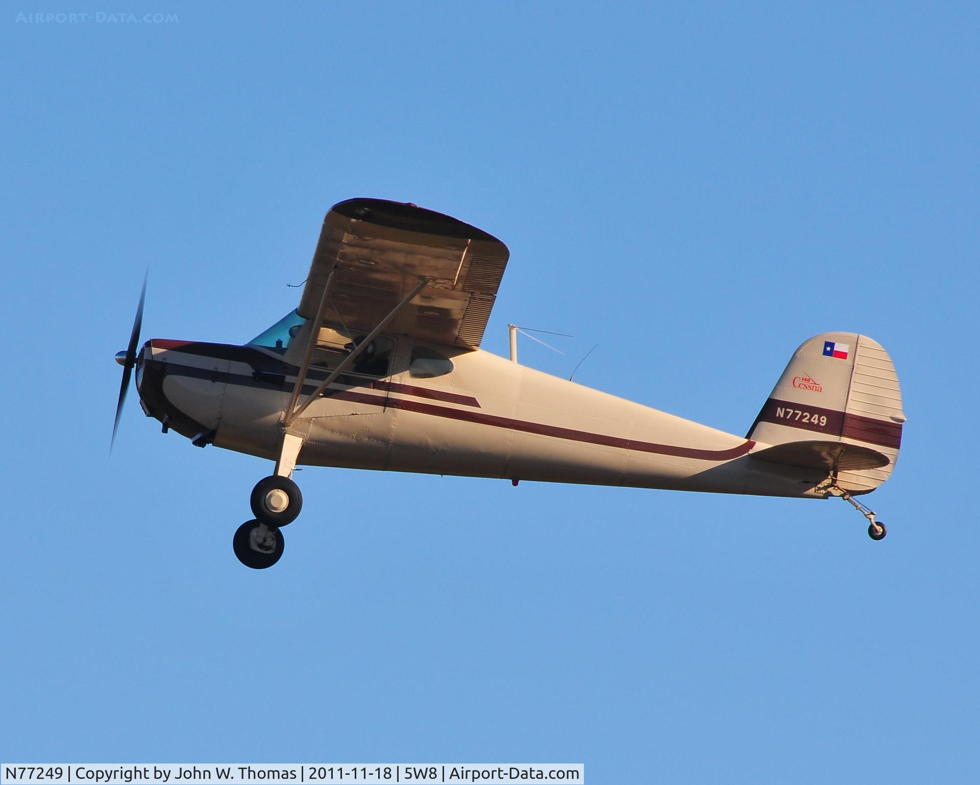 N77249, 1949 Cessna 140 C/N 11711, Departing runway 4