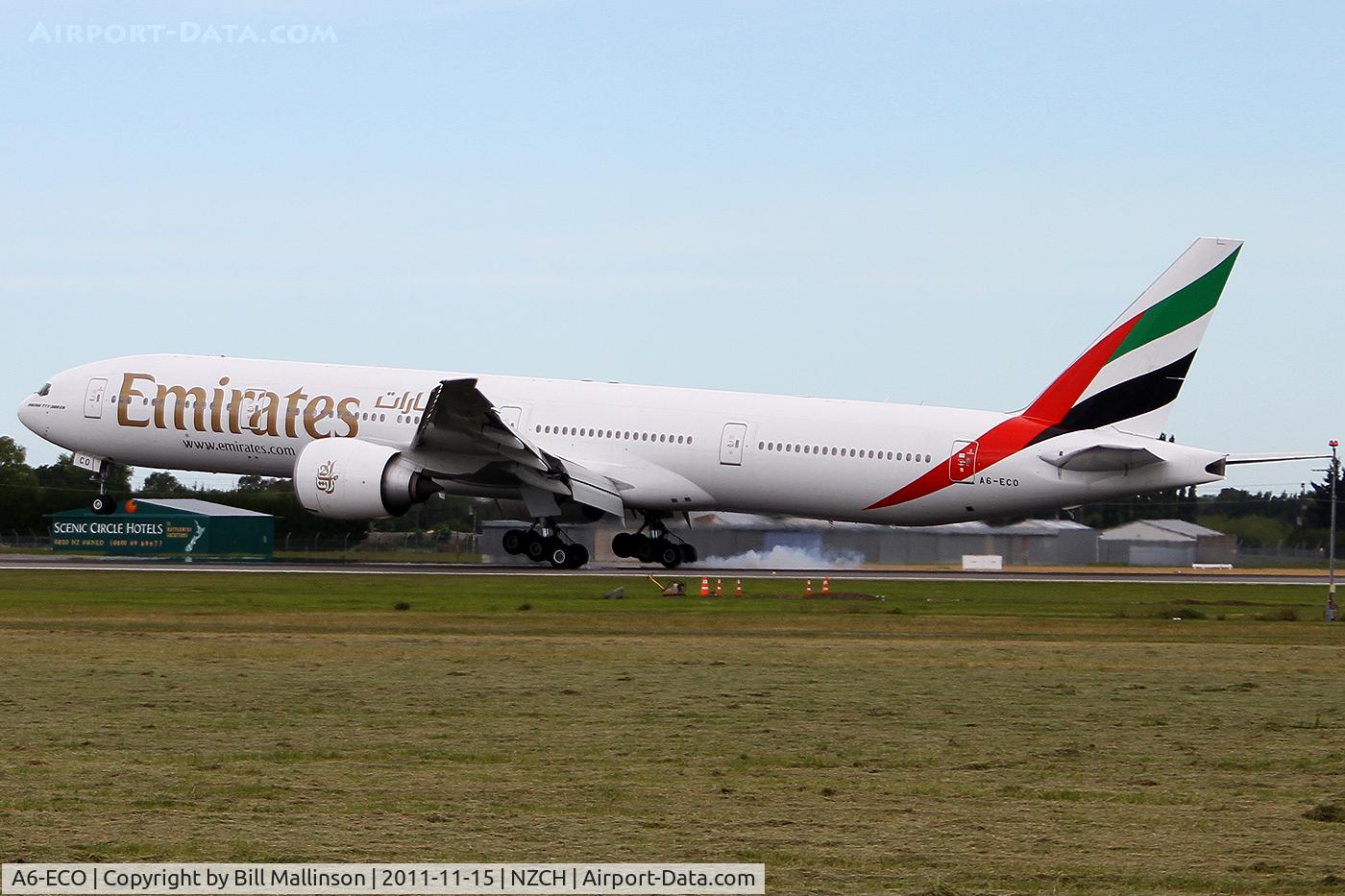 A6-ECO, 2009 Boeing 777-36N/ER C/N 37706, down onto 02 at the end of its  its DBX-BKK-SYD-CHC