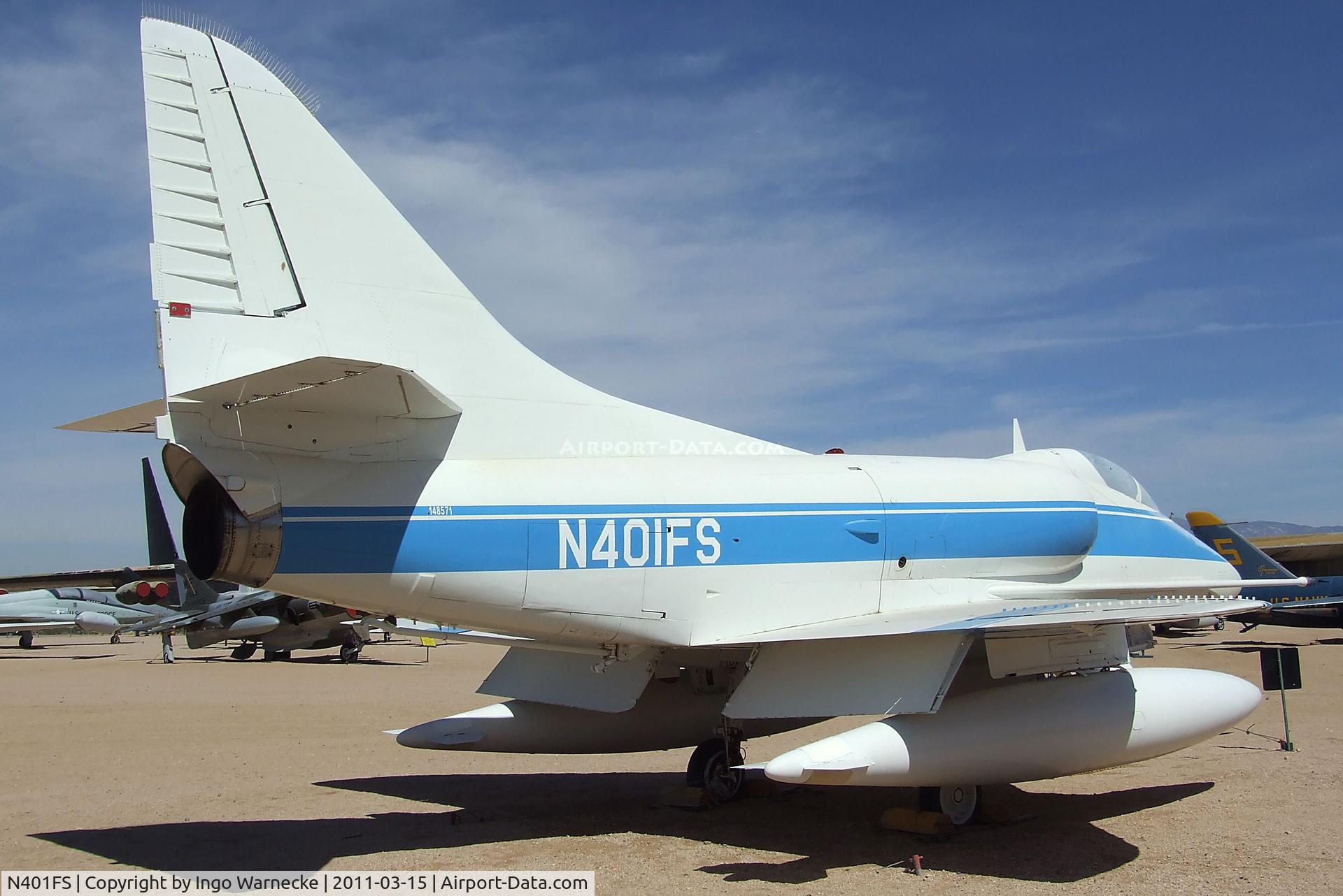 N401FS, 1959 Douglas A-4C Skyhawk C/N 12764, Douglas A-4C Skyhawk at the Pima Air & Space Museum, Tucson AZ