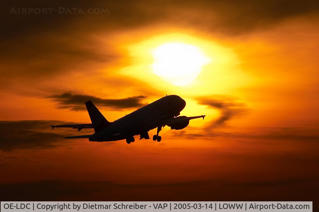 OE-LDC, 2004 Airbus A319-112 C/N 2262, Austrian Airlines Airbus 319