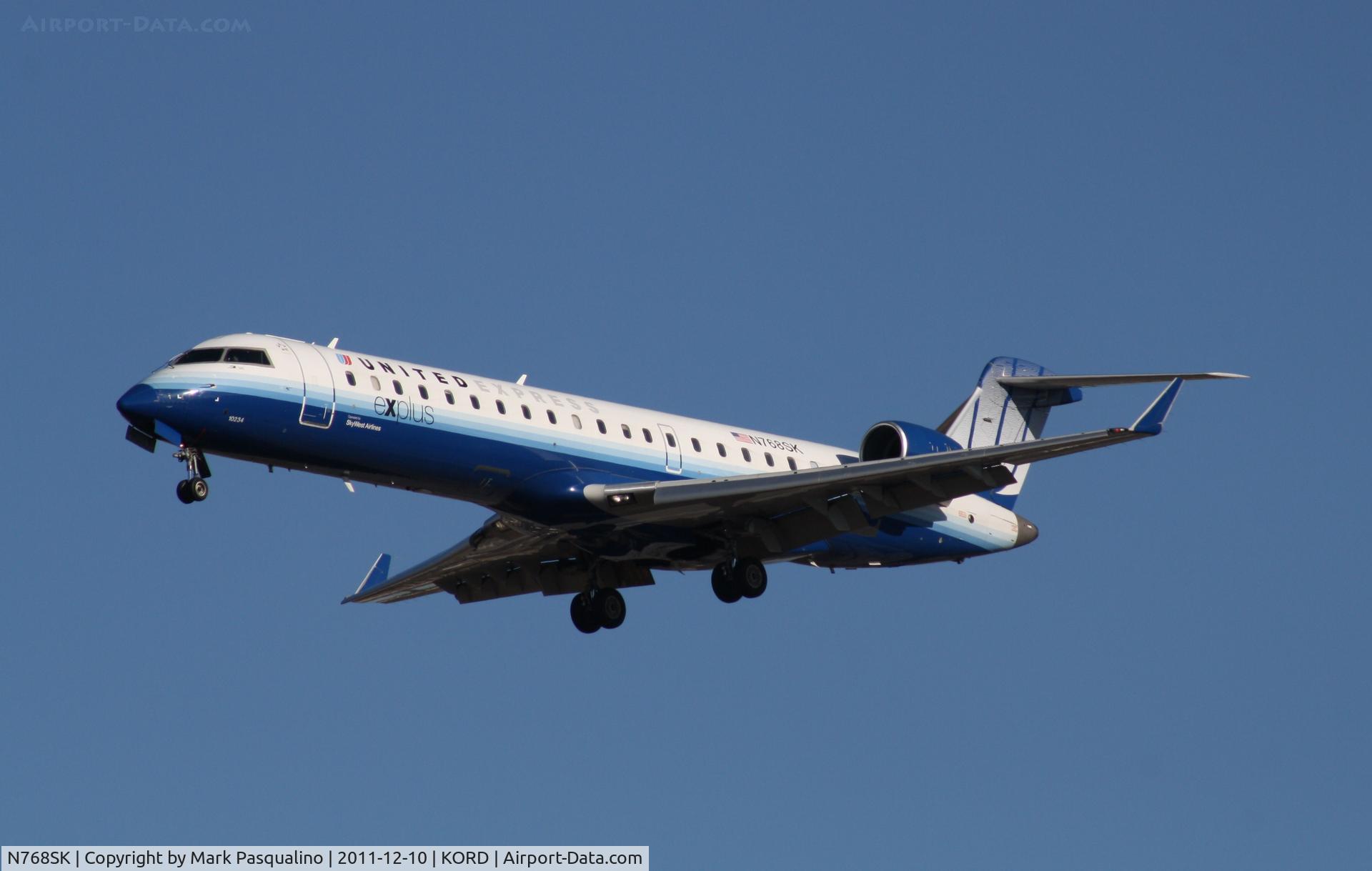 N768SK, 2005 Bombardier CRJ-701ER (CL-600-2C10) Regional Jet C/N 10234, CL-600-2C10