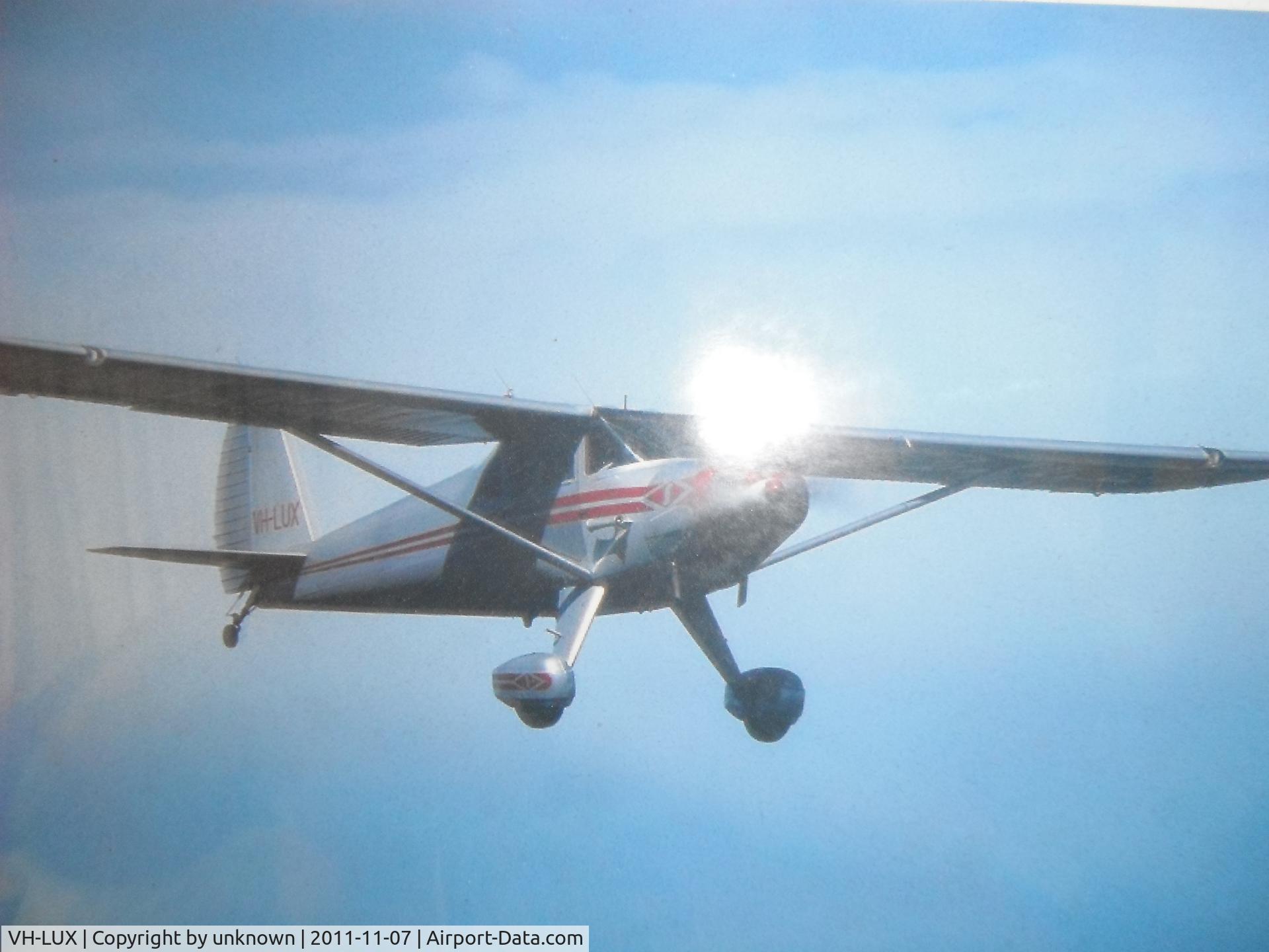 VH-LUX, 1947 Luscombe 8E Silvaire C/N 5934, LUX    MKT DARWIN