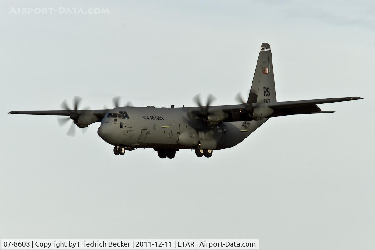 07-8608, 2009 Lockheed Martin C-130J-30 Super Hercules C/N 382-5622, on final