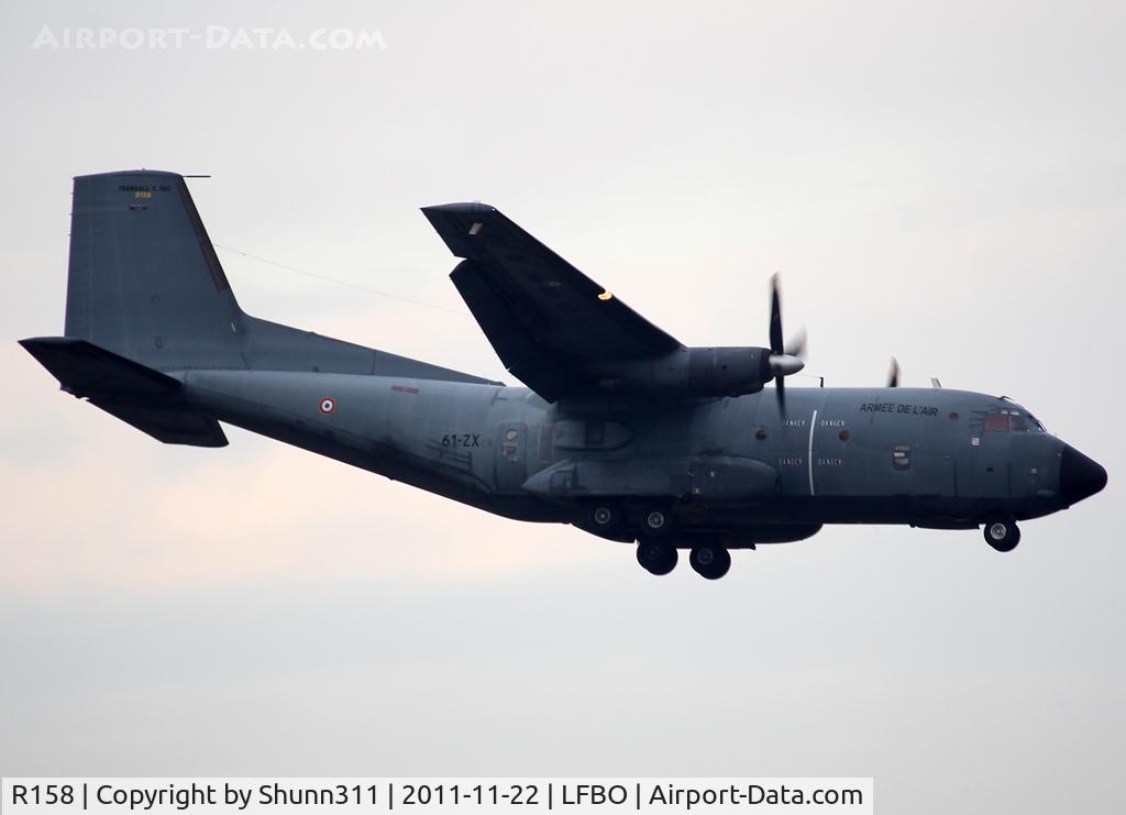 R158, Transall C-160R C/N 158, Landing rwy 14L