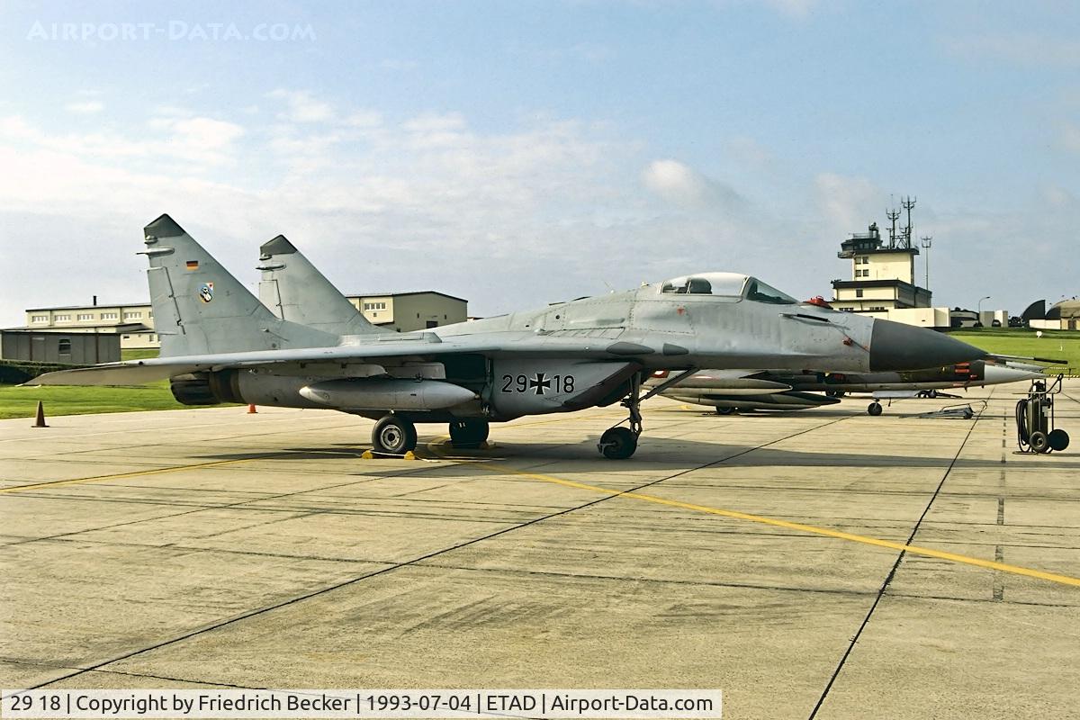29 18, Mikoyan-Gurevich MiG-29 C/N 2960526310, static display