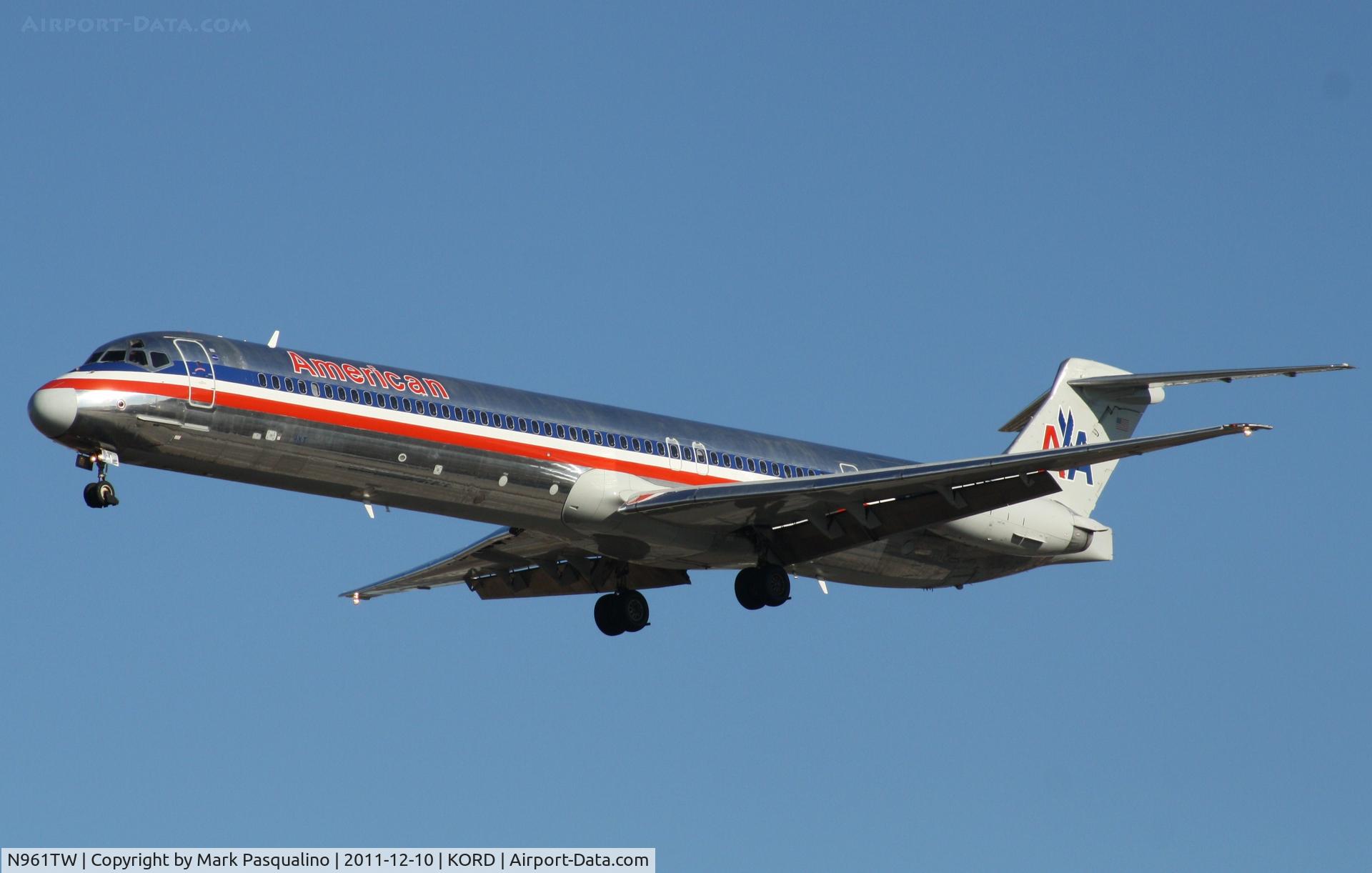 N961TW, 1999 McDonnell Douglas MD-83 (DC-9-83) C/N 53611, MD-83