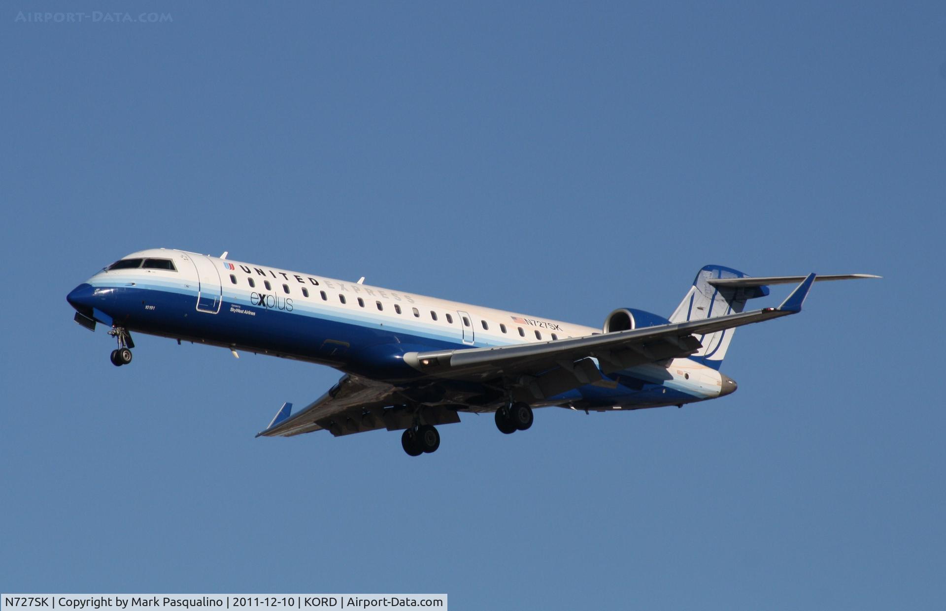 N727SK, 2005 Bombardier CRJ-701ER (CL-600-2C10) Regional Jet C/N 10191, CL-600-2C10