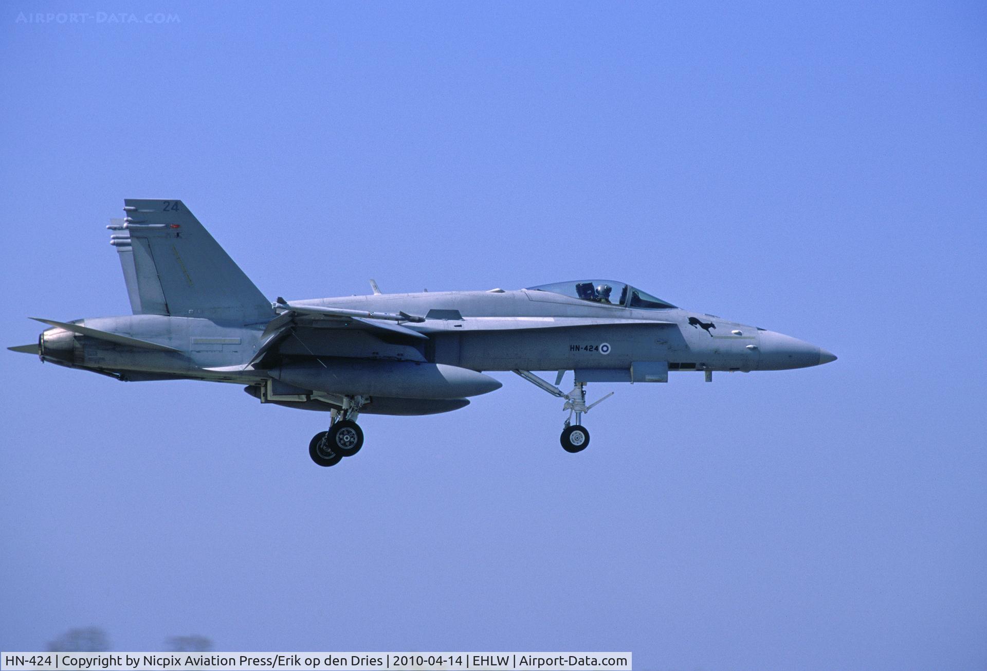 HN-424, McDonnell Douglas F-18C Hornet C/N 1421, Finland only has one F-18C with a wingbadge applied. Here is F-18C HN-424 seen with the 31 Wing badge on finals for Leeuwarden AB during Frisian Flag 2010.