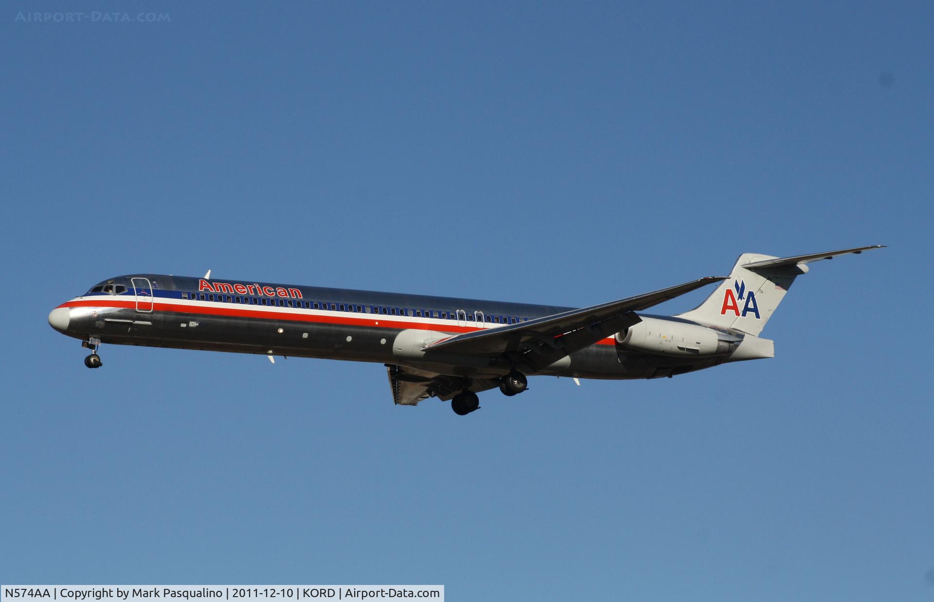 N574AA, 1991 McDonnell Douglas MD-82 (DC-9-82) C/N 53151, MD-82