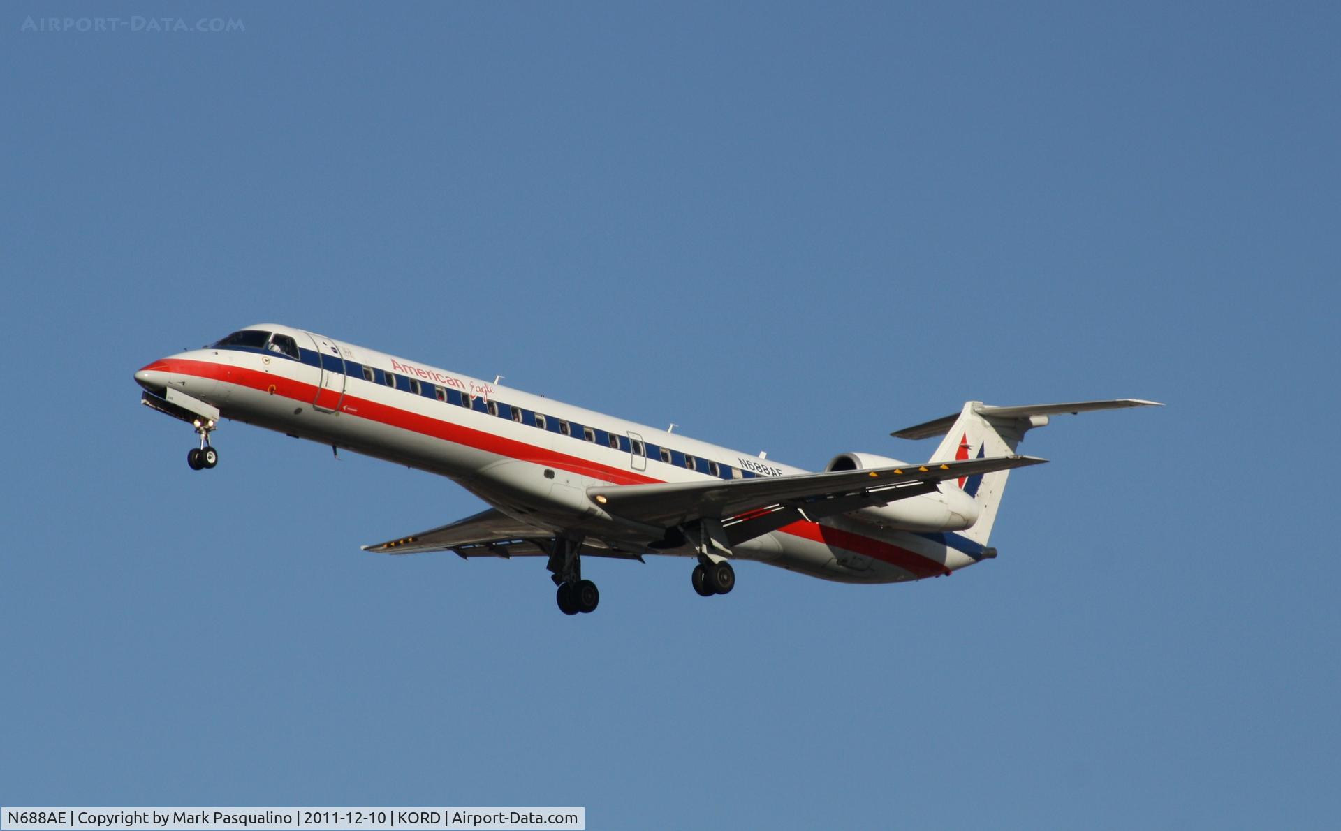 N688AE, 2004 Embraer ERJ-145LR (EMB-145LR) C/N 14500849, EMB-145LR