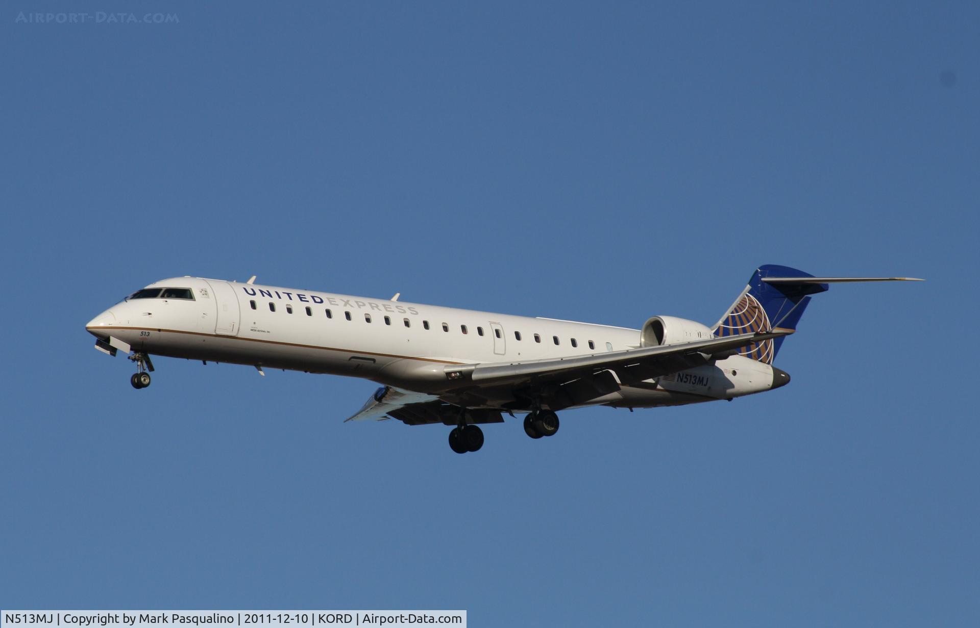 N513MJ, 2003 Bombardier CRJ-701 (CL-600-2C10) Regional Jet C/N 10111, CL-600-2C10