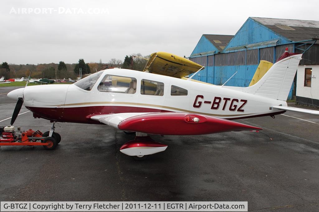 G-BTGZ, 1977 Piper PA-28-181 Cherokee Archer II C/N 28-7890160, 1977 Piper PA-28-181 Cherokee Archer II, c/n: 28-7890160 at Elstree
