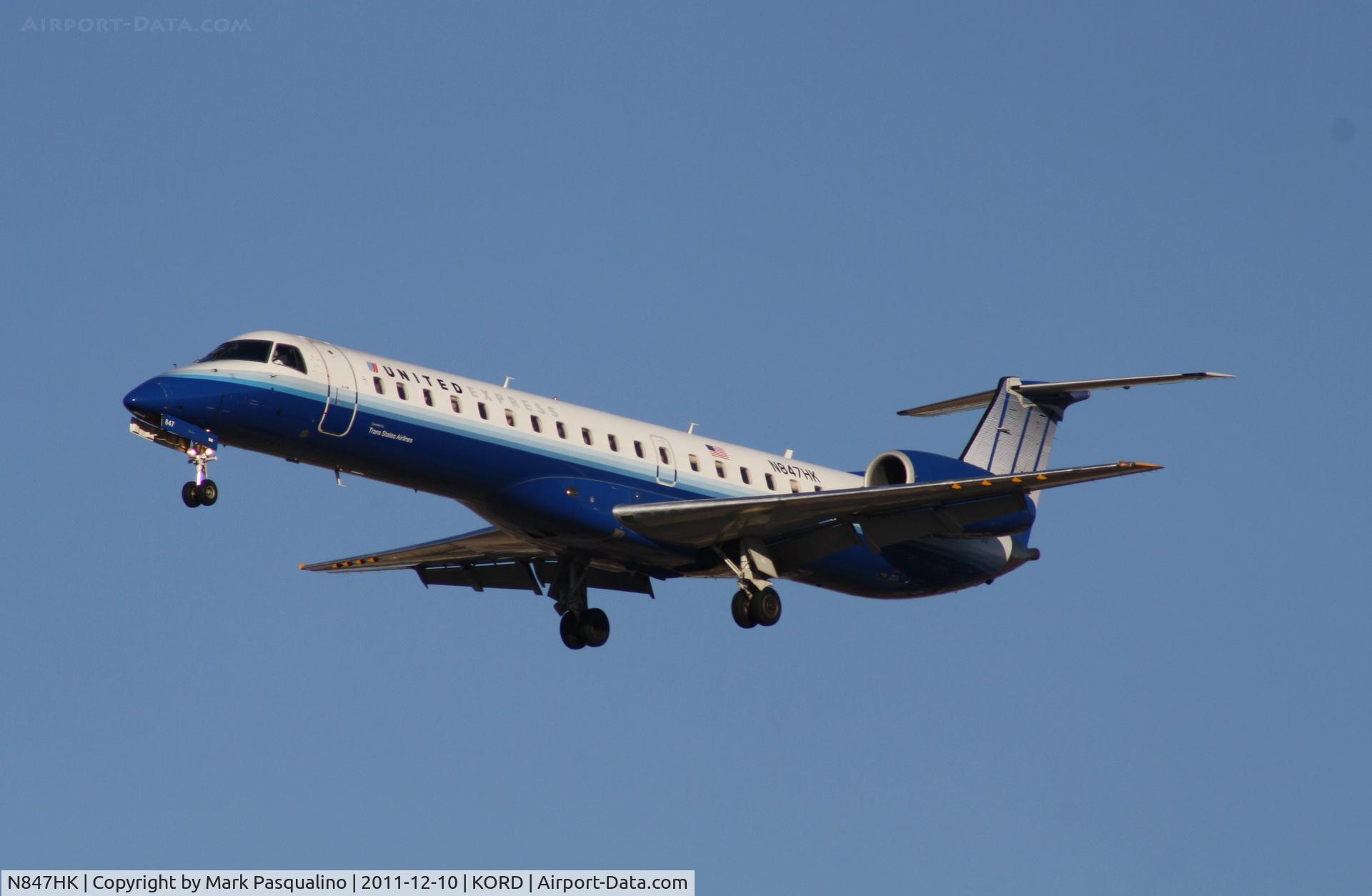N847HK, 2004 Embraer ERJ-145LR (EMB-145LR) C/N 14500857, EMB-145LR