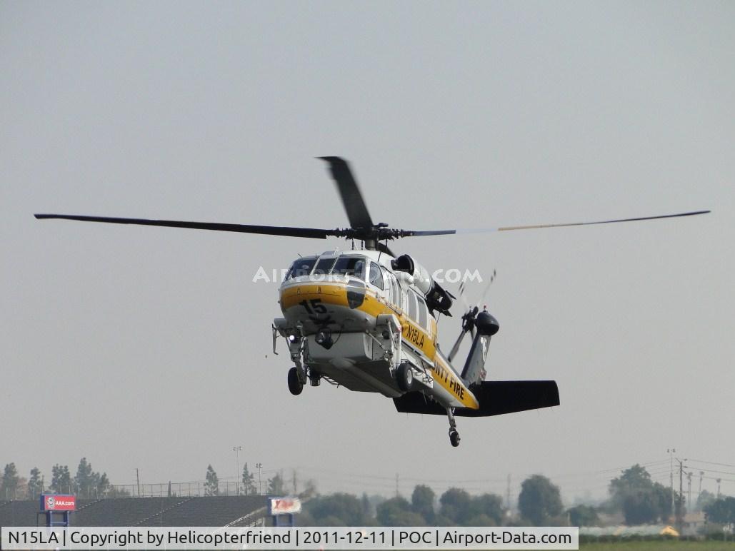 N15LA, 2004 Sikorsky S-70A Firehawk C/N 702846, Flaring out to slow and touch down