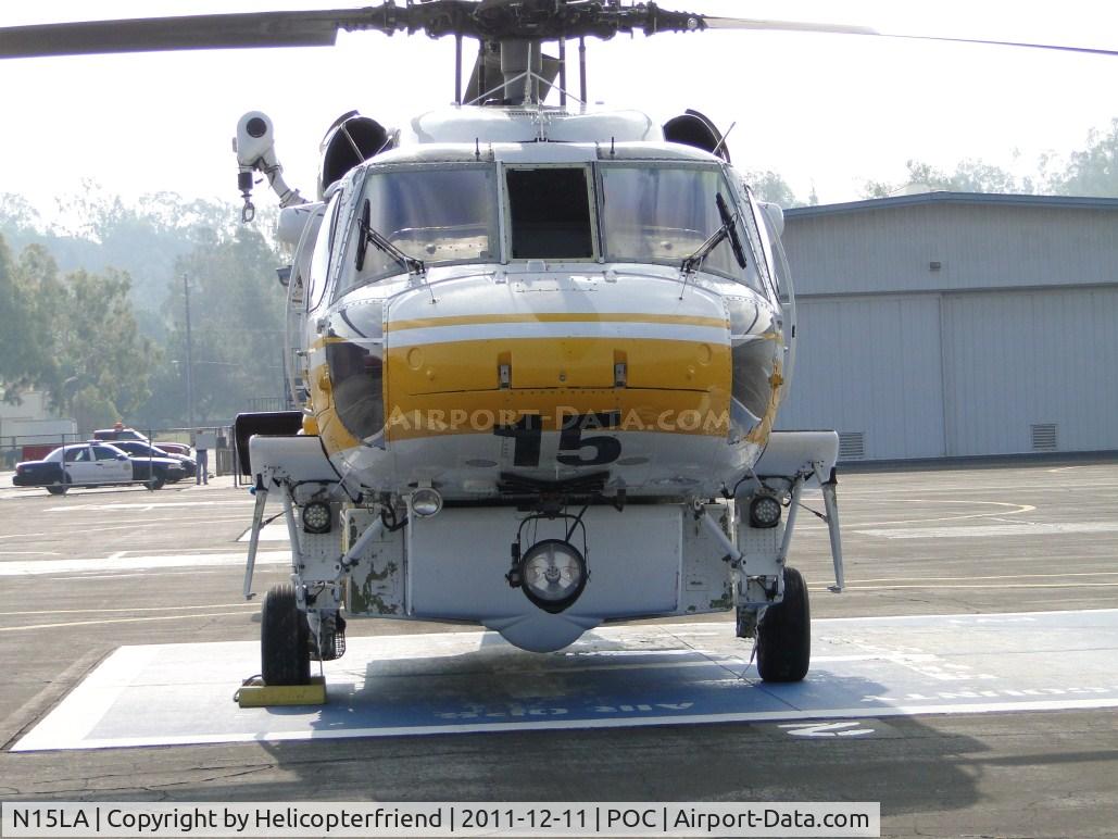 N15LA, 2004 Sikorsky S-70A Firehawk C/N 702846, Facing the mountains and waiting for next callout