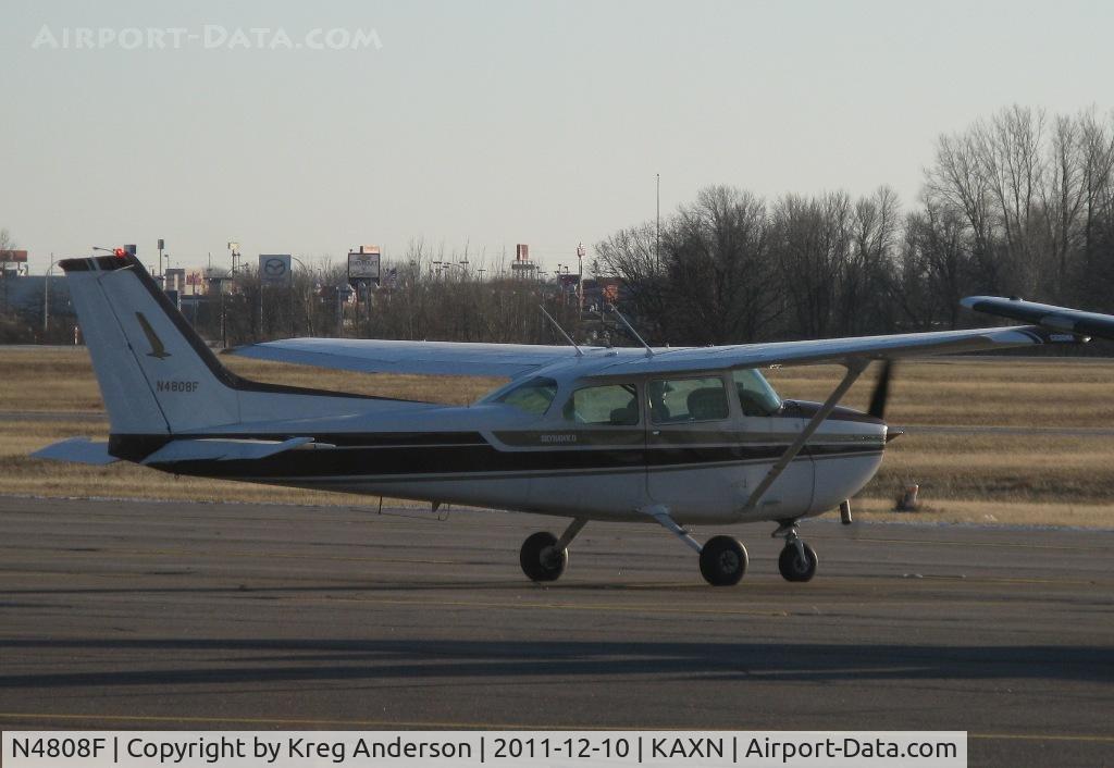 N4808F, 1979 Cessna 172N C/N 17273084, Cessna 172N Skyhawk on the ramp. Sorry for the poor quality.